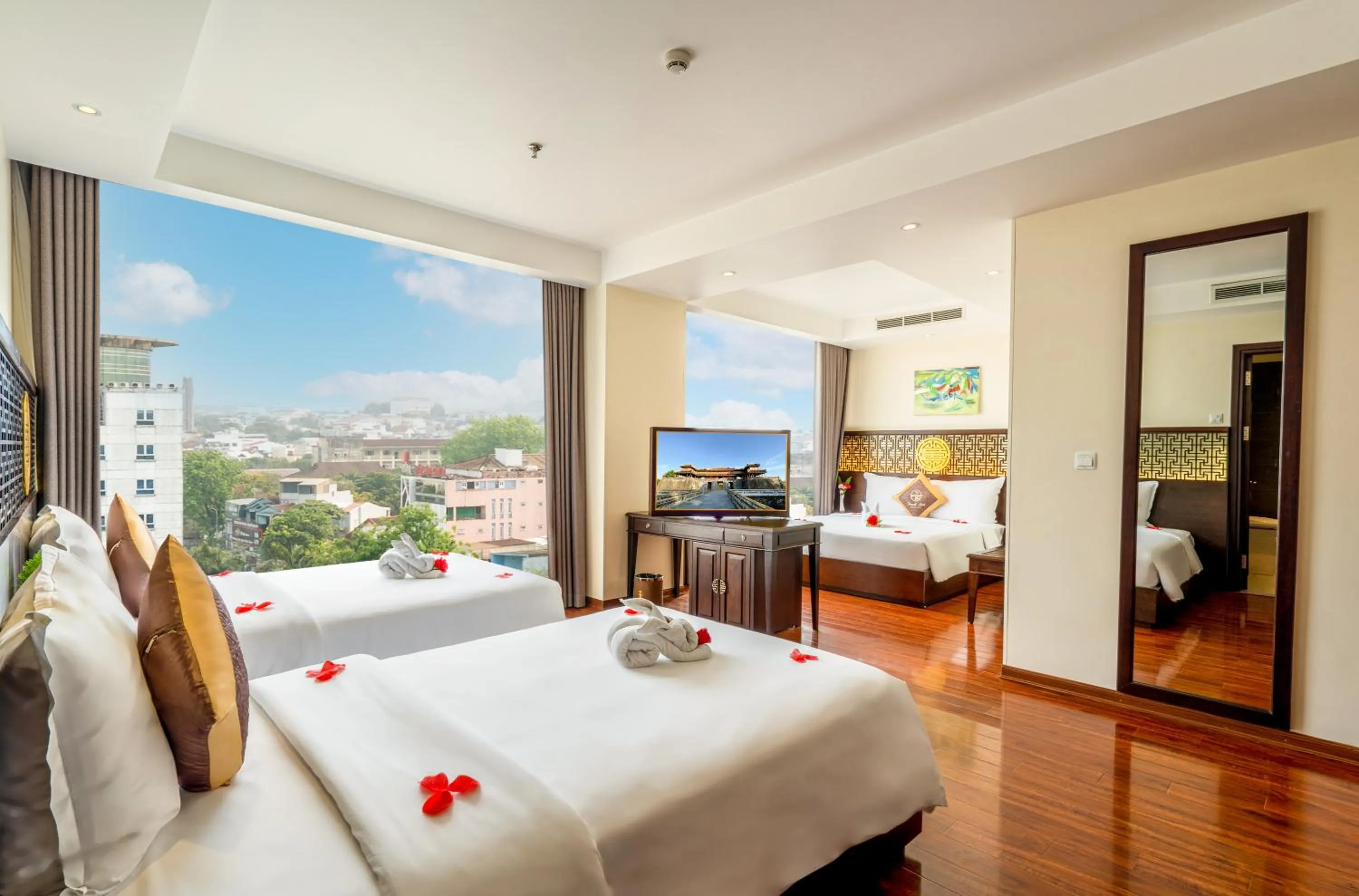 View (from property/room), Bed in Thanh Lich Royal Boutique