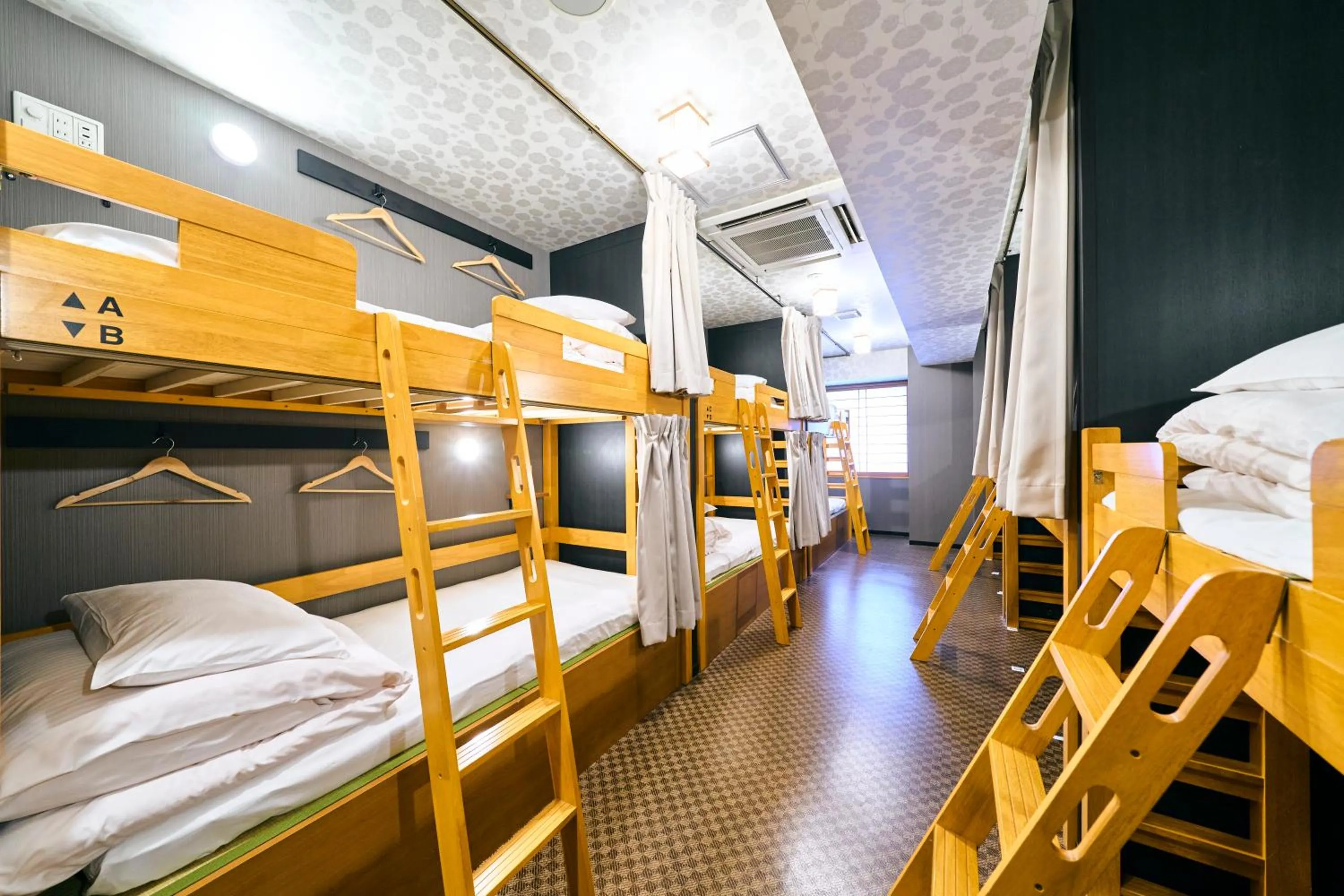 Photo of the whole room, Bed in COGO TENNOJI