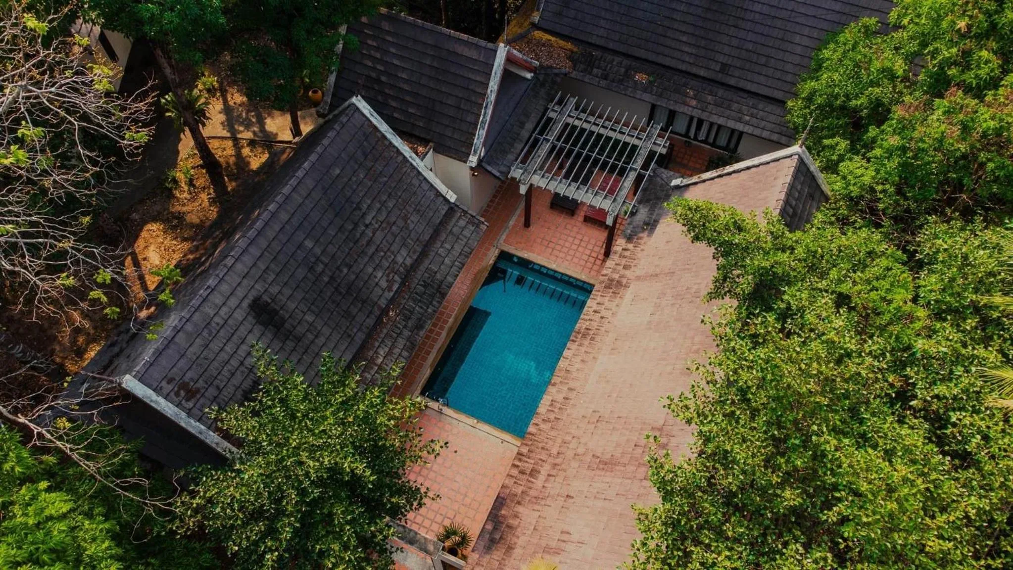 Property building in Kooncharaburi Resort - Koh Chang