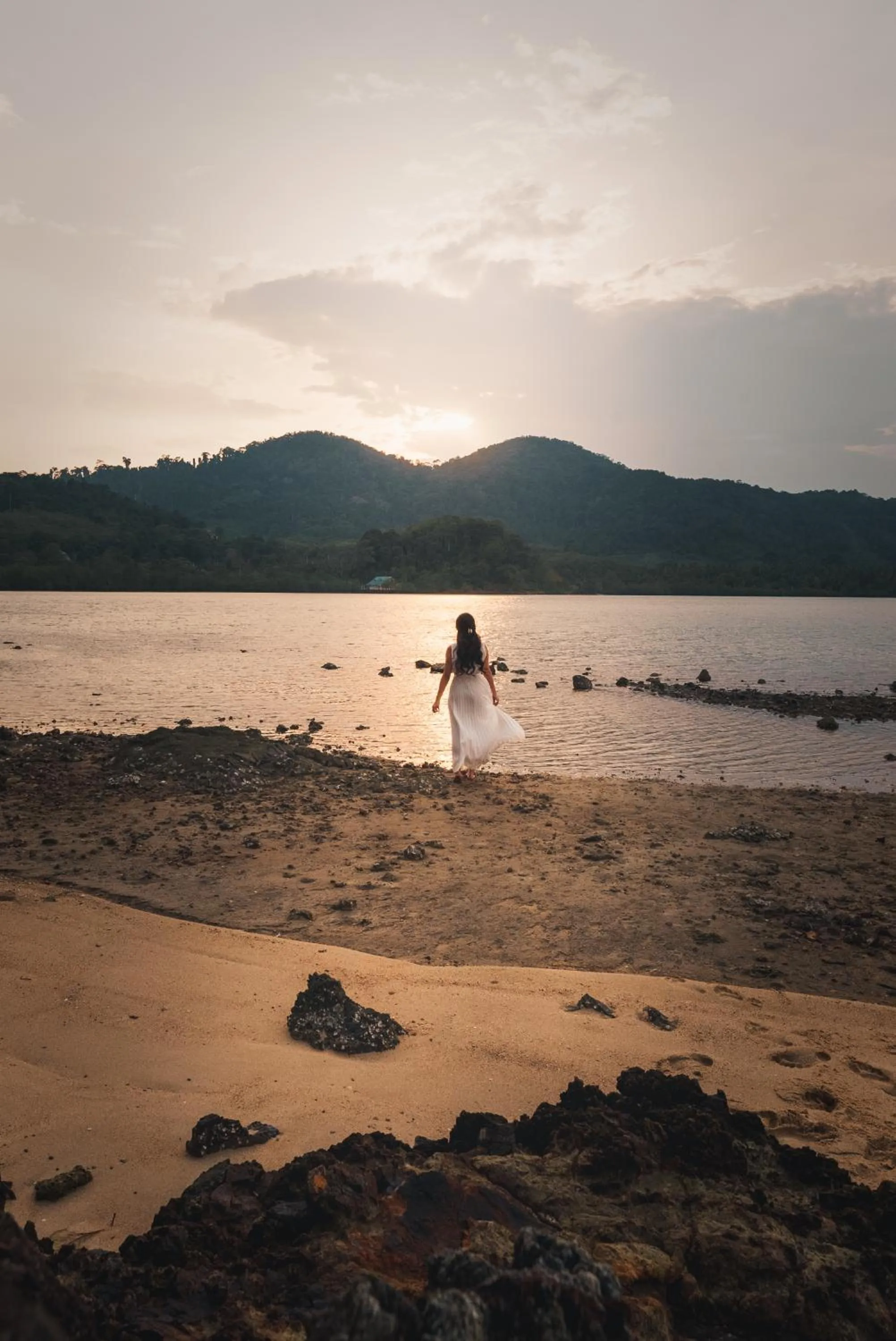 Beach in Kooncharaburi Resort - Koh Chang