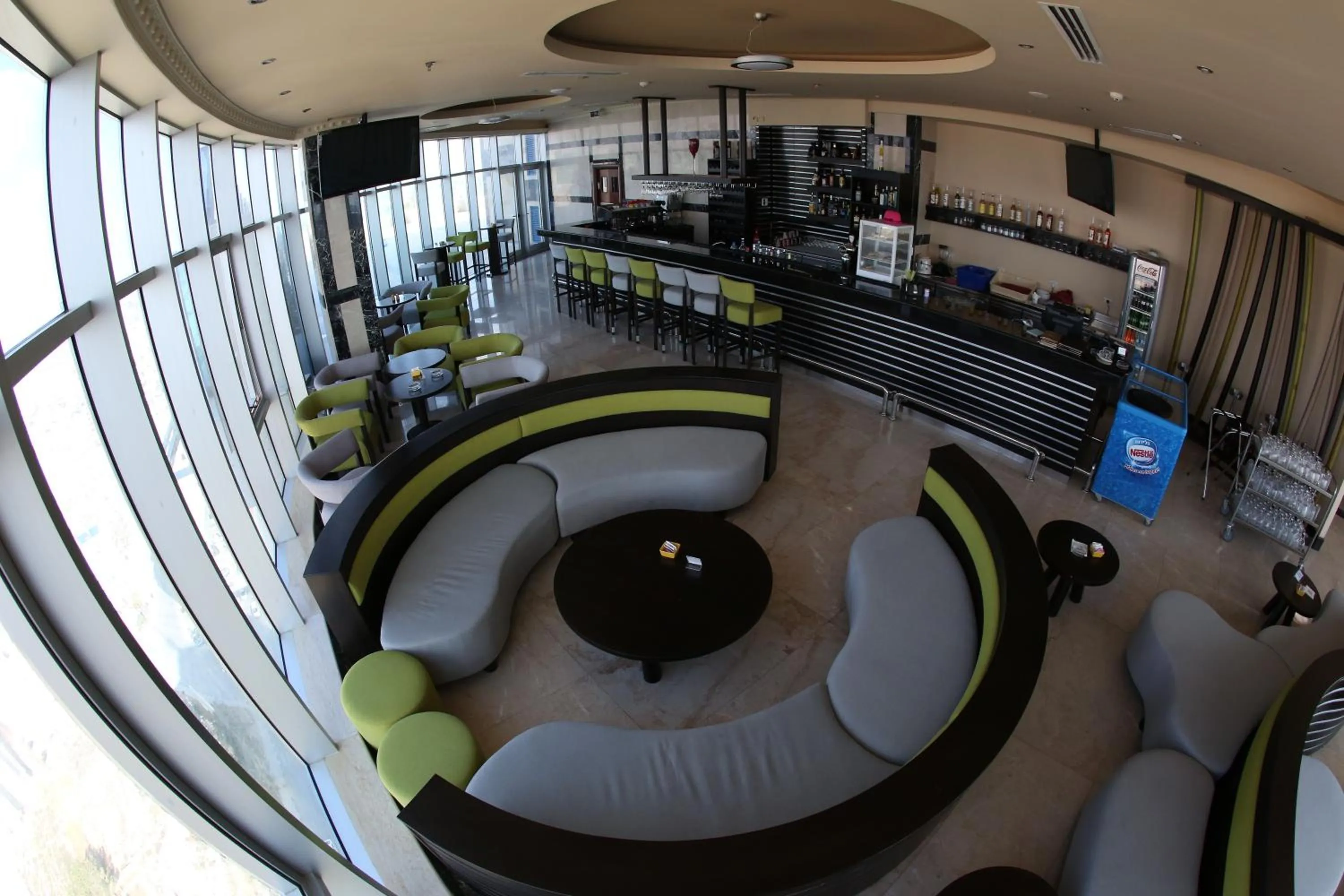 Lounge or bar in Palestine Plaza Hotel