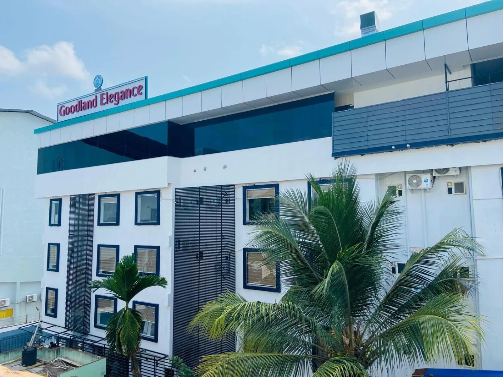 Property building in Goodland Elegance