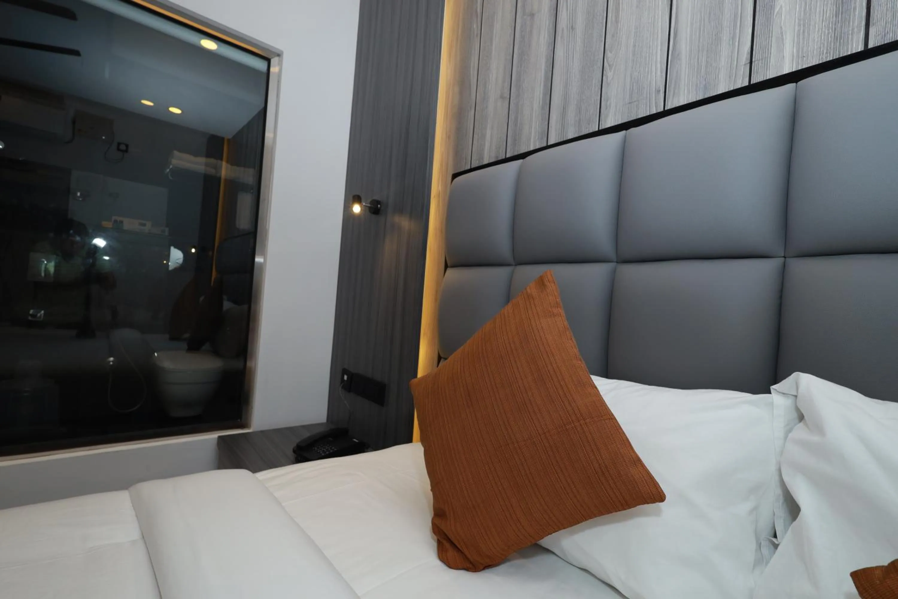 Bed in Goodland Elegance