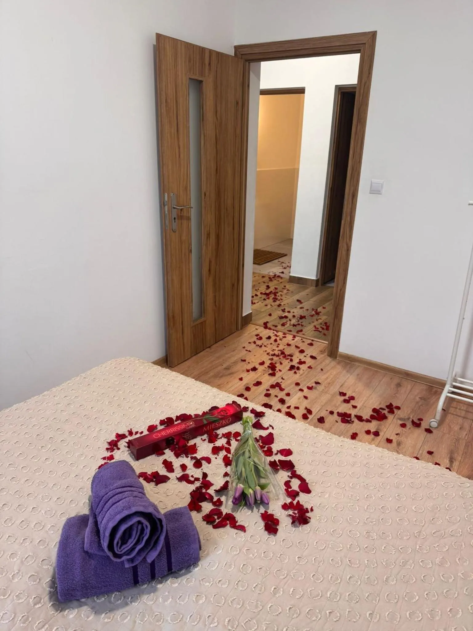 Bed in Nowy Apartament z jacuzzi w Bielsku-Białej