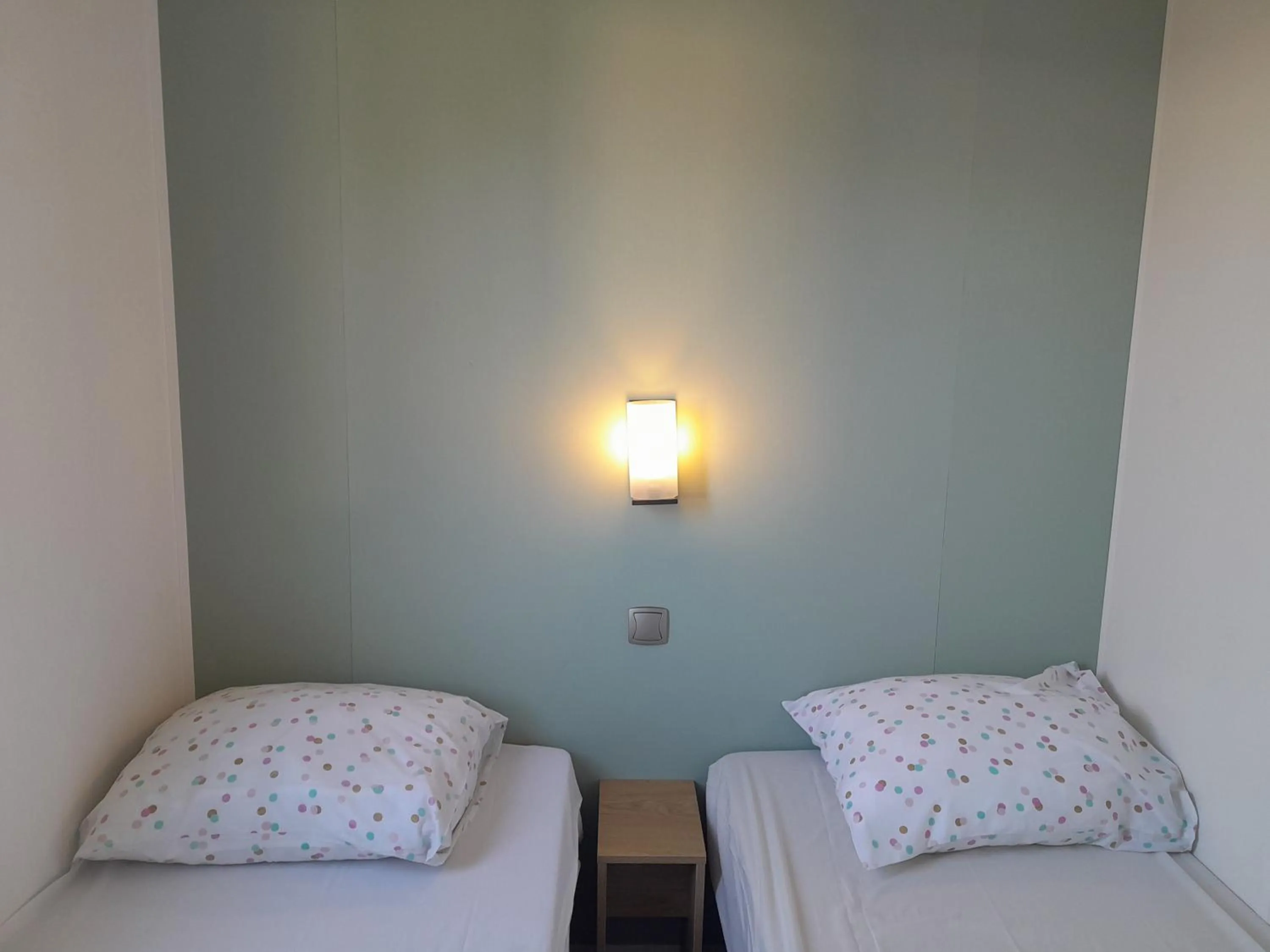 Bed in Vakantiepark Breebos