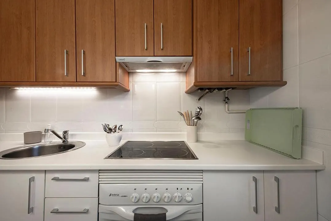 Kitchen or kitchenette in Apartamento Tíbula Sur Parking