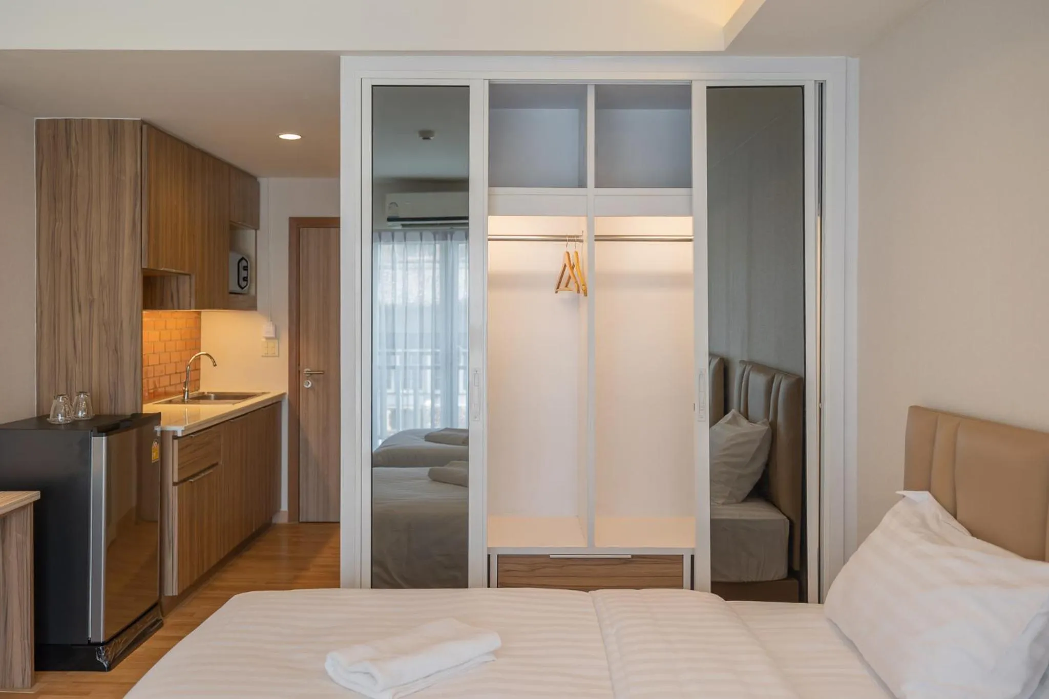 Bedroom, Bed in Exoresidence The Heart of Chinatown