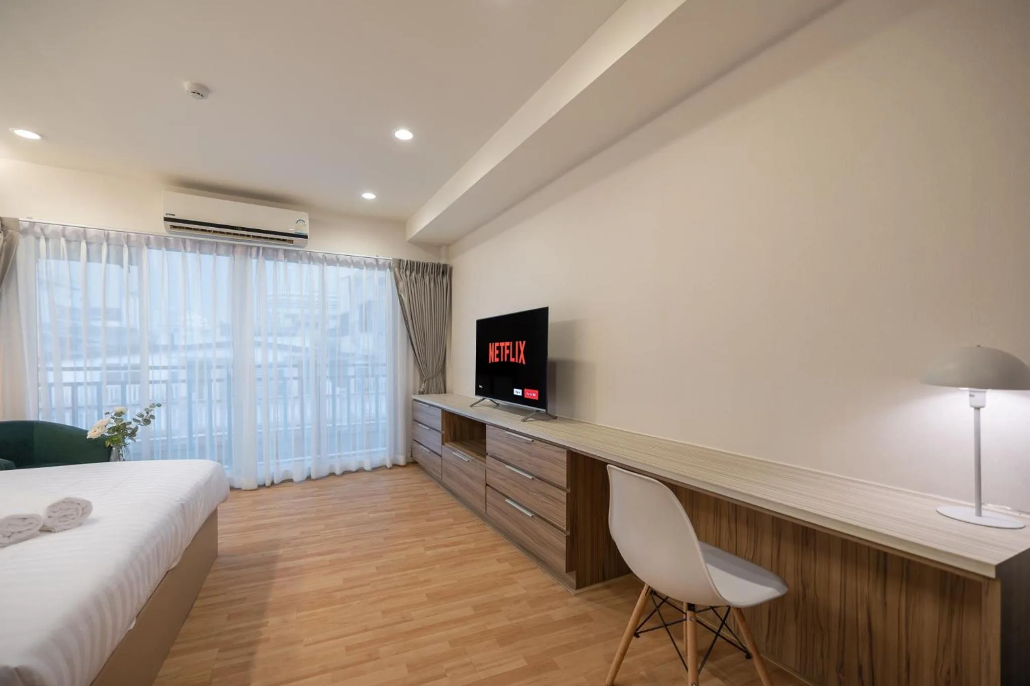 TV and multimedia, Bed in Exoresidence The Heart of Chinatown