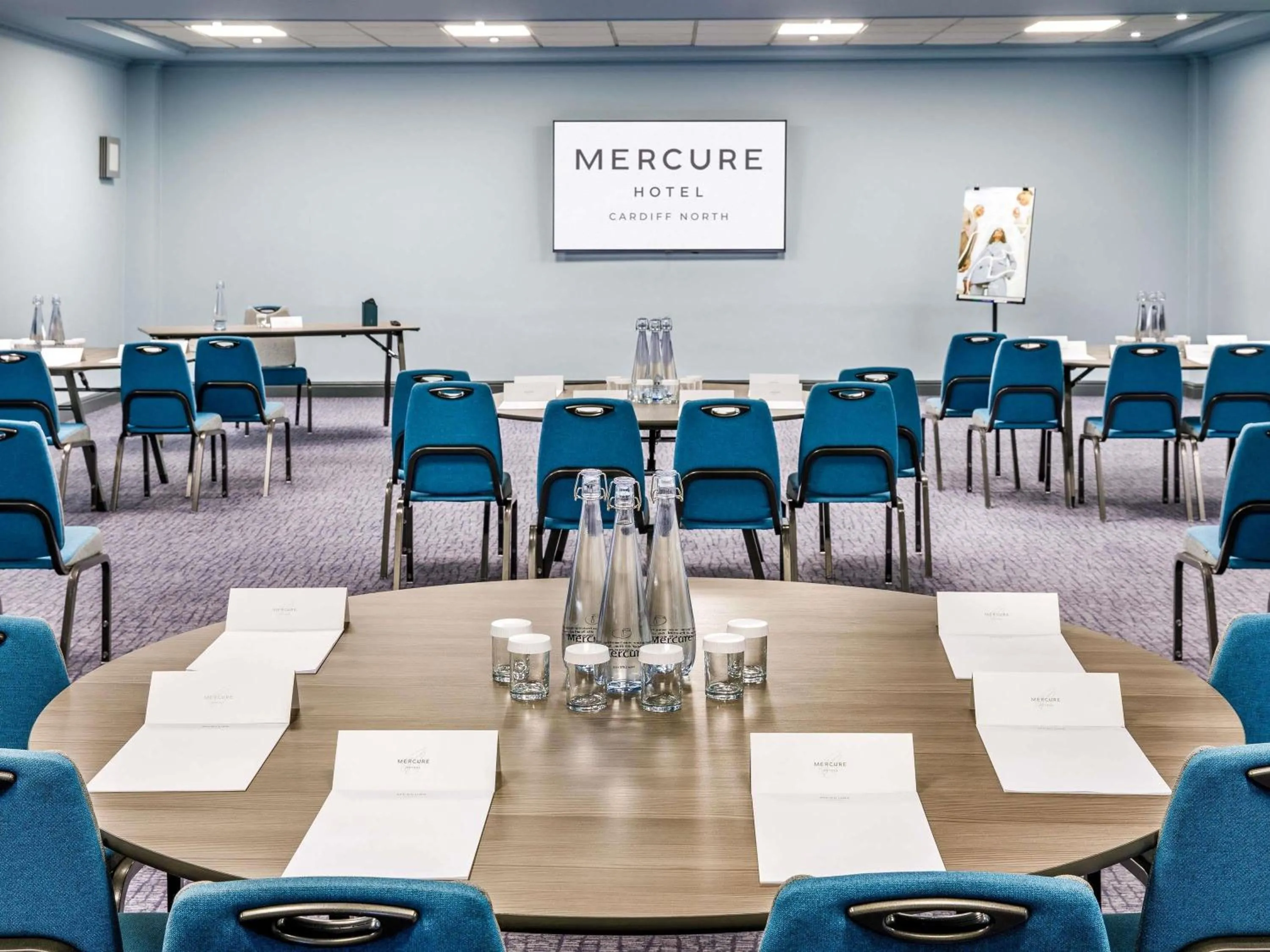 Meeting/conference room in Mercure Cardiff North Hotel