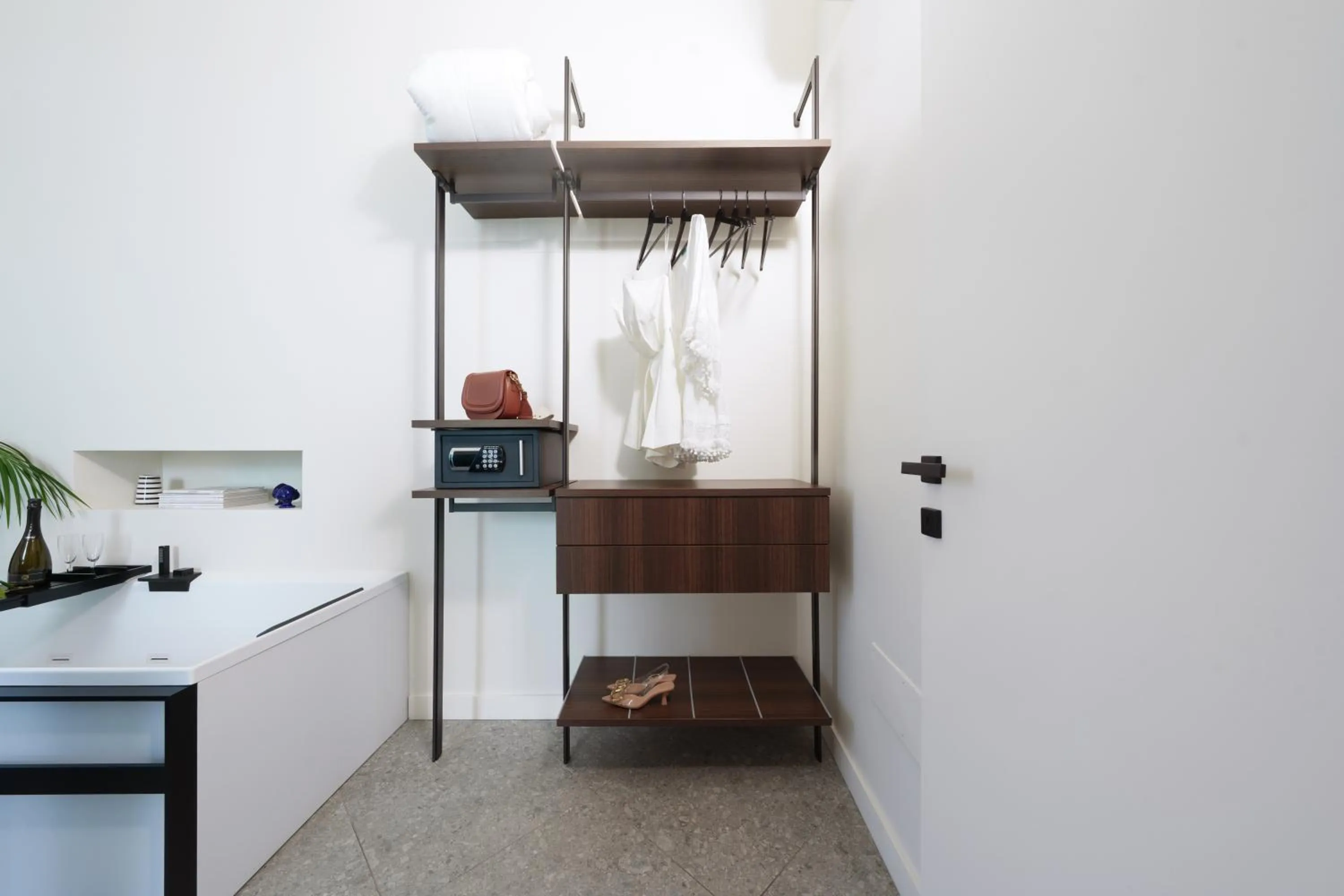 Hot Tub in 1912 Relais - Sorrento Coast