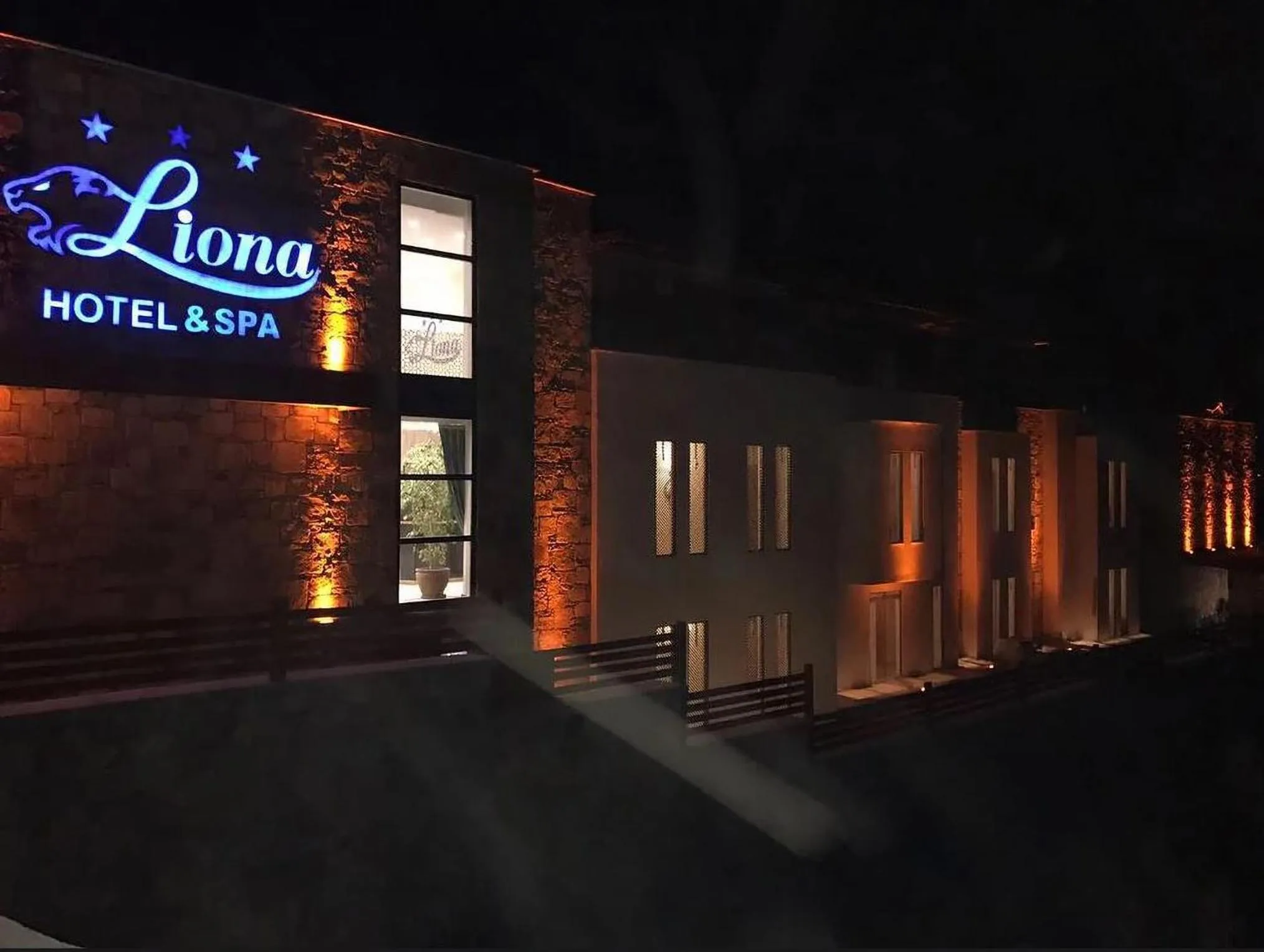 Property building in Liona Hotel & SPA