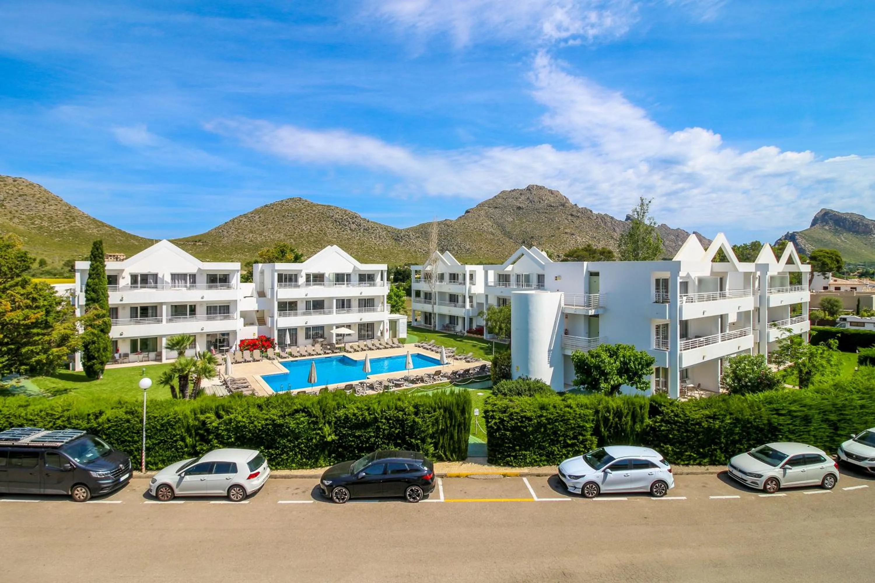 Property building in Duvabitat Apartments