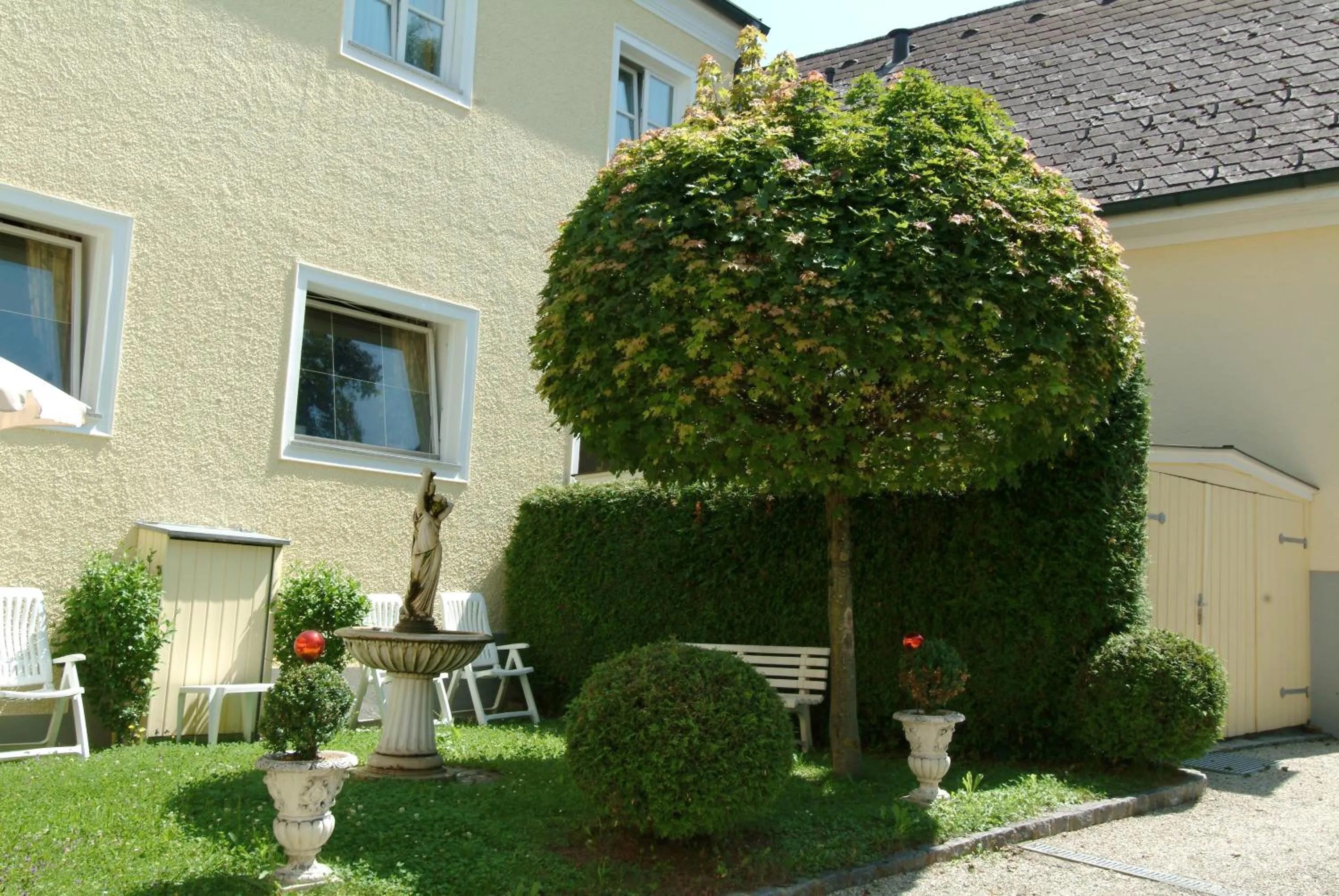 Facade/entrance in Hotel Biedermeier Hof