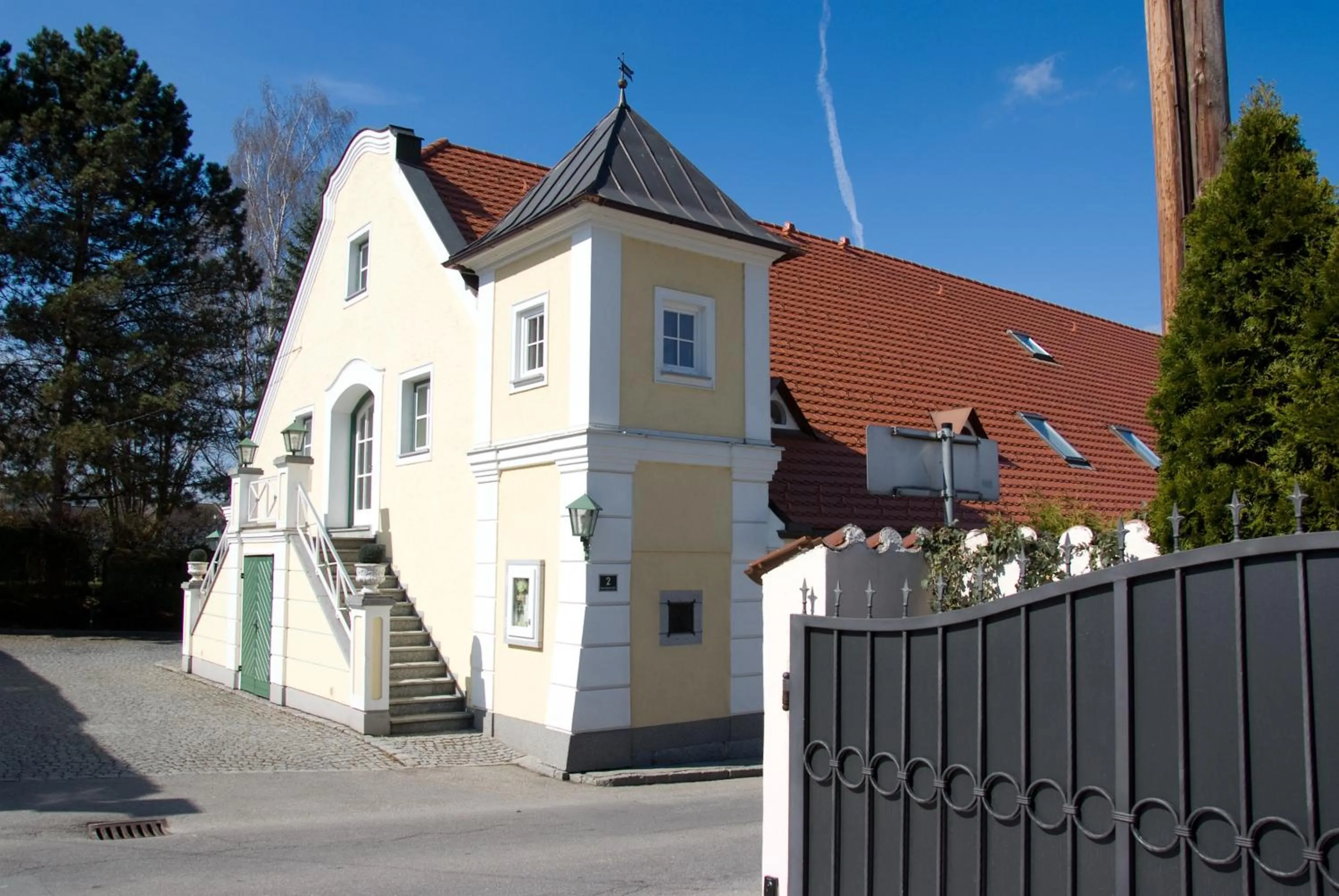 Facade/entrance in Hotel Biedermeier Hof