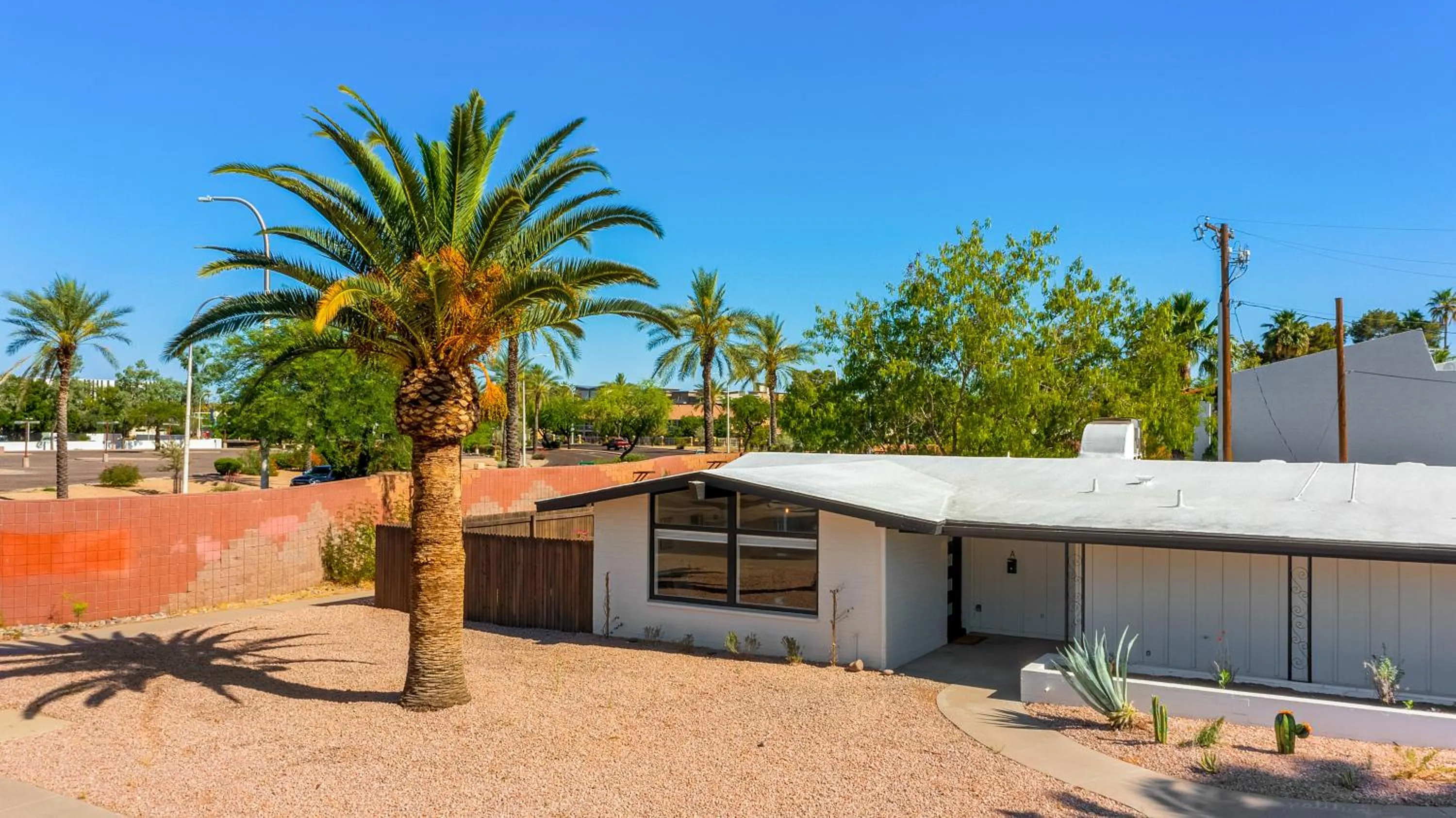 Property building in Heart of Old Town Scottsdale - walk to nightlife