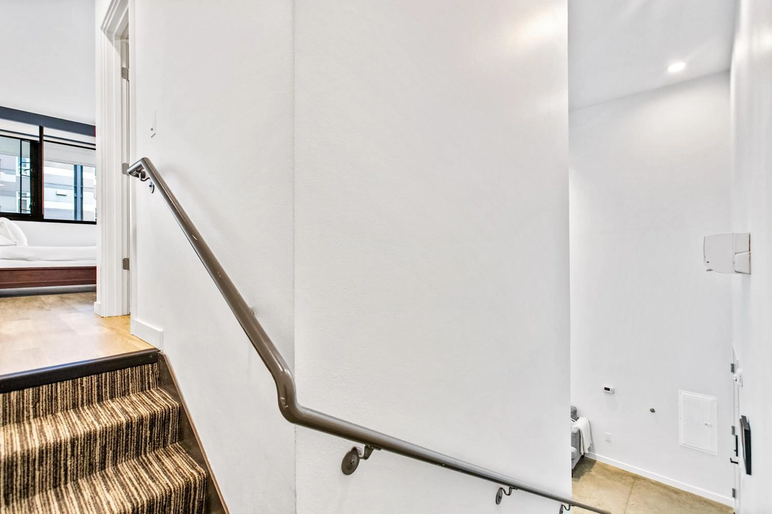 Bedroom in Airy and Open Corner Loft - 92 Walkscore