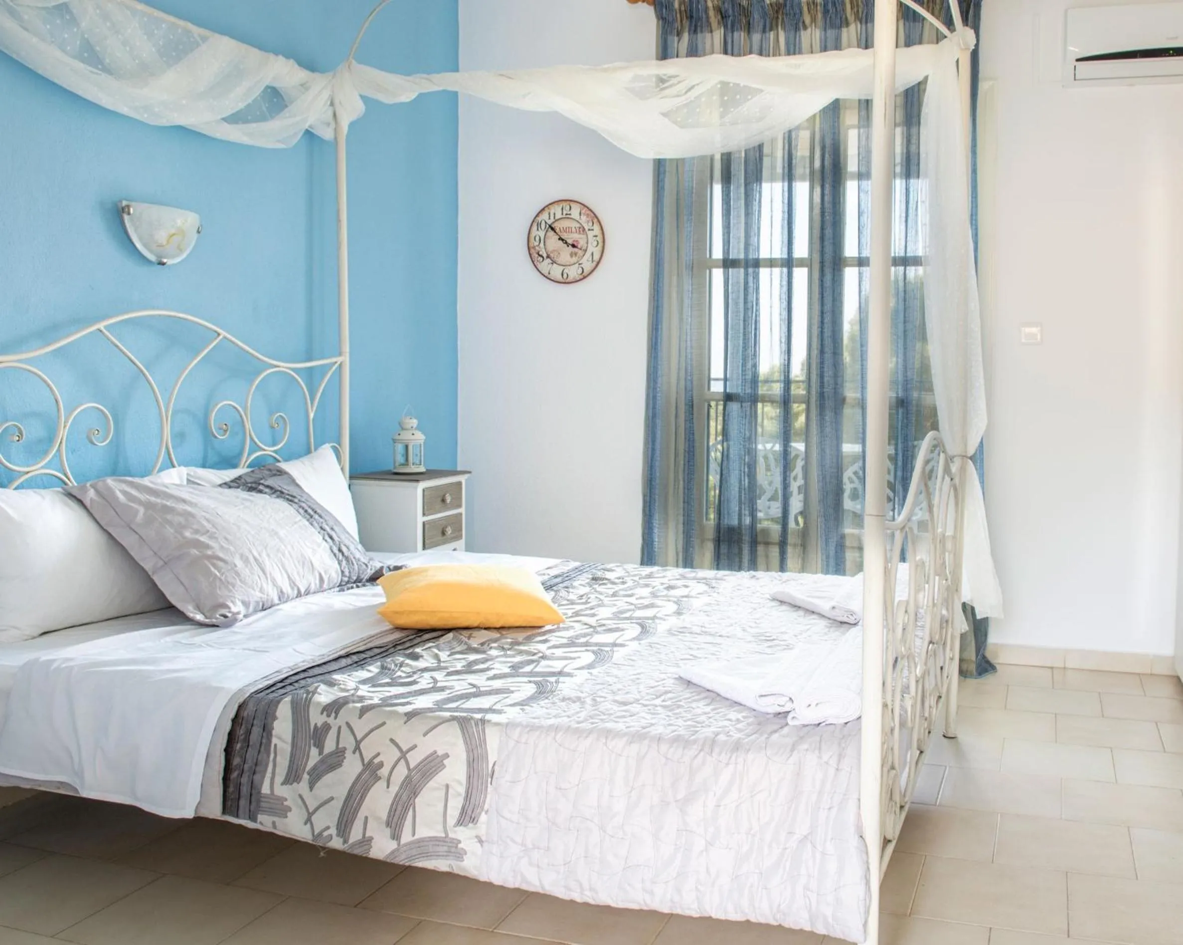 Bed in Aelia Studios