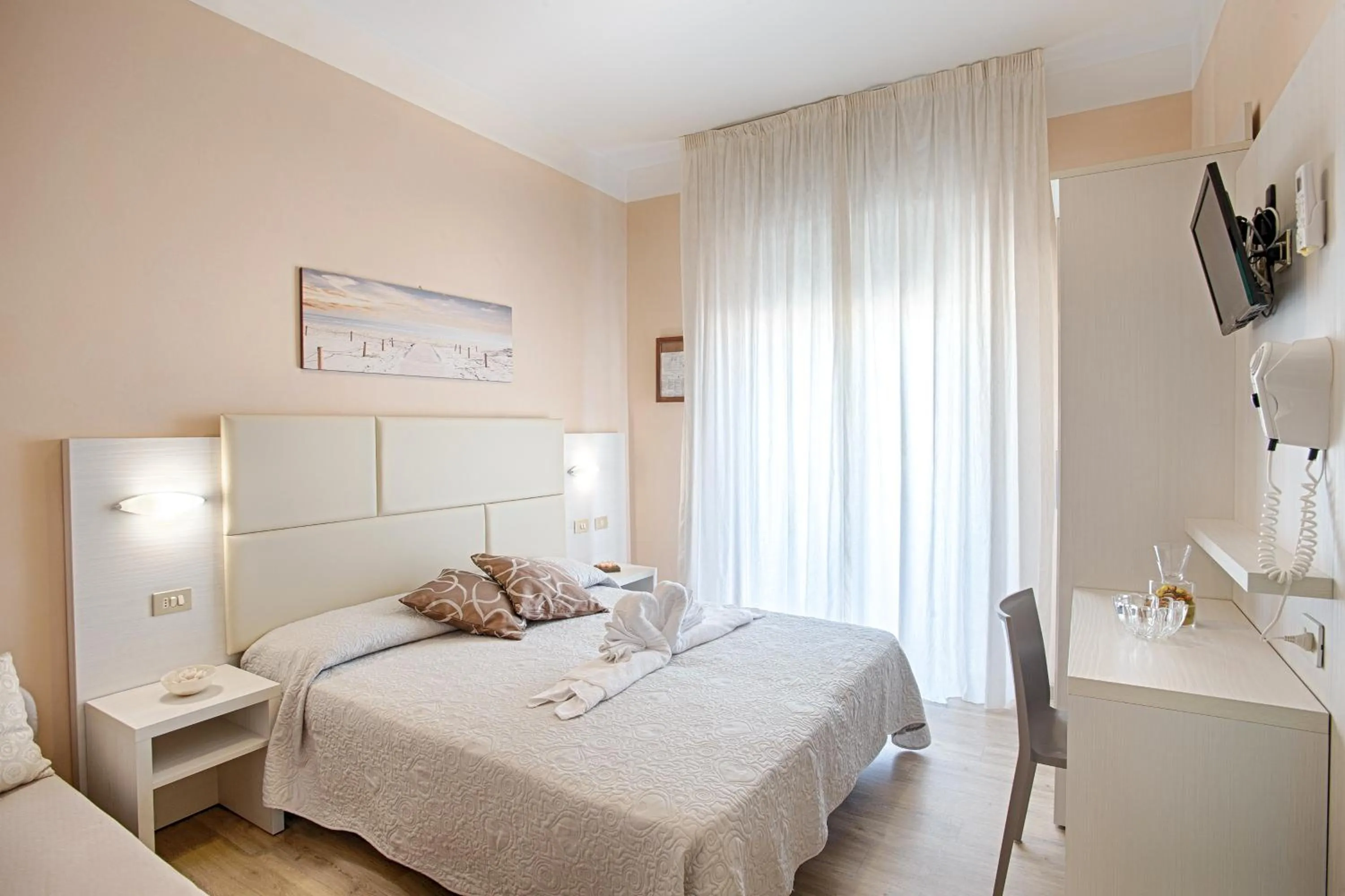 Bedroom, Bed in Hotel Barca D'Oro