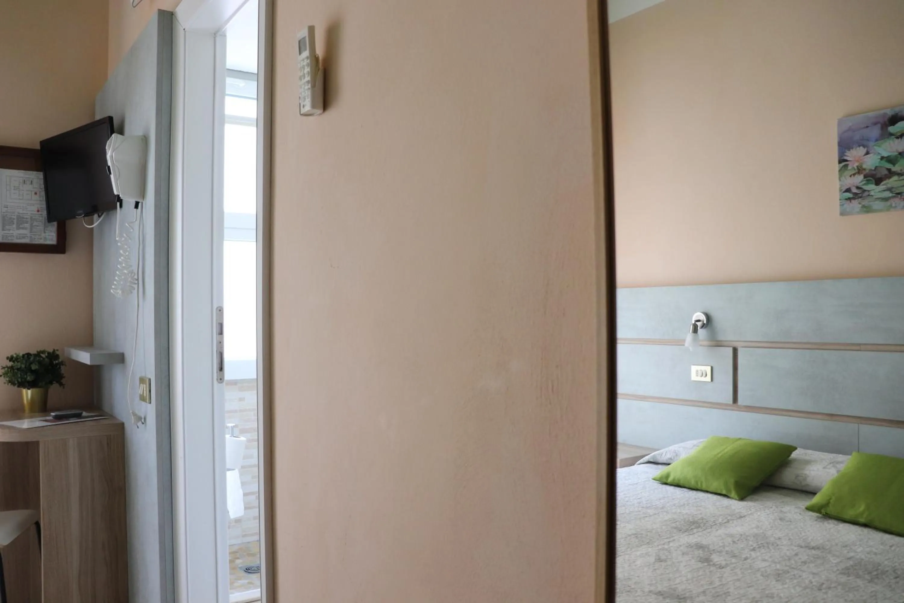 Photo of the whole room, Bed in Hotel Barca D'Oro