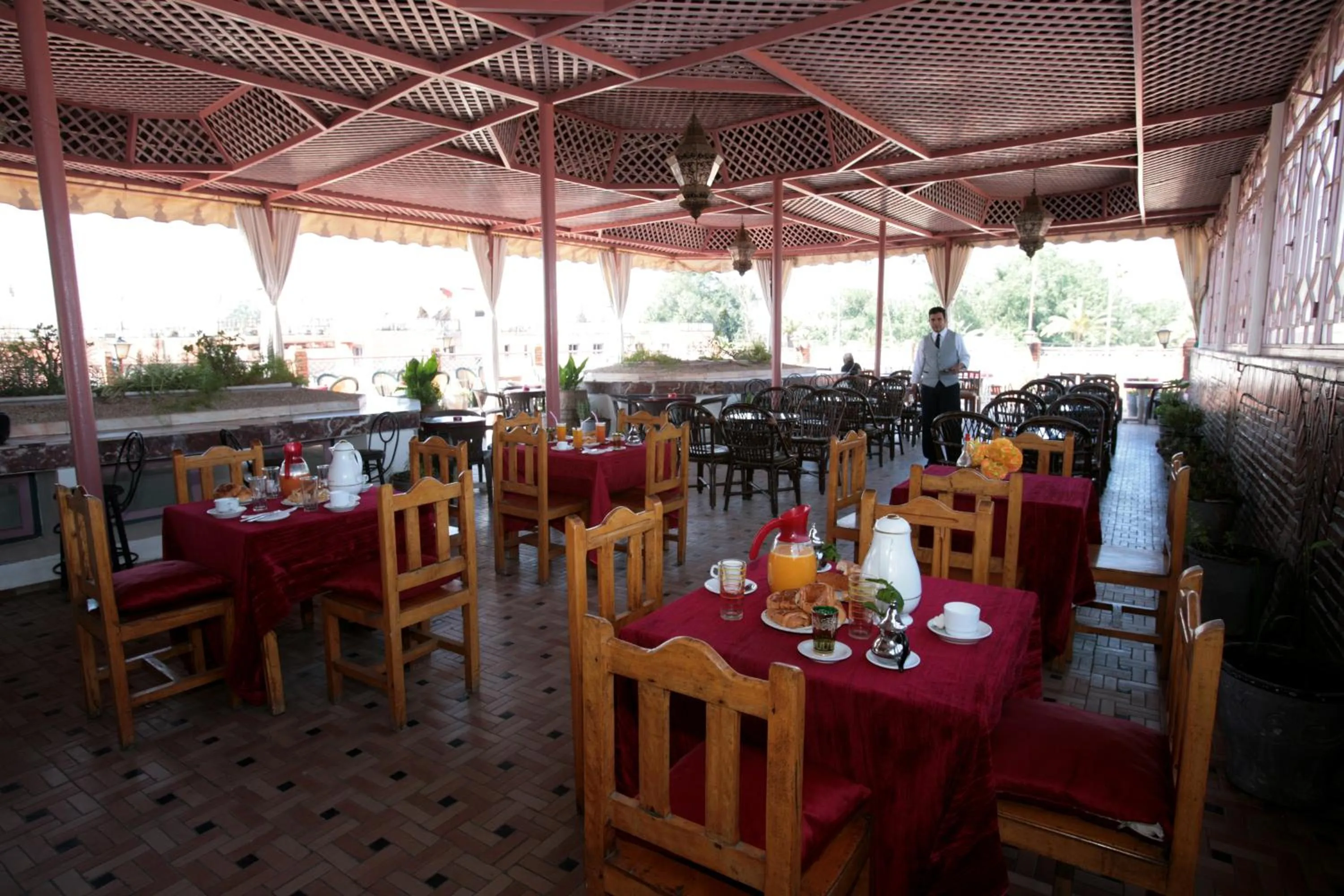 Balcony/Terrace in Hotel Ichbilia فندق اشبيلية
