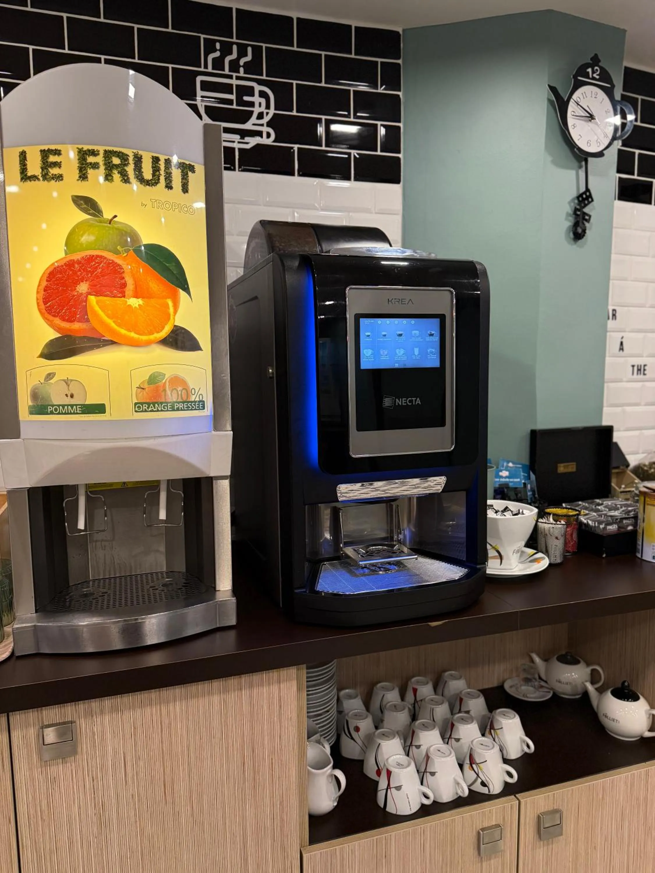 Breakfast in Ambassadeur Hotel - Cherbourg Port de Plaisance