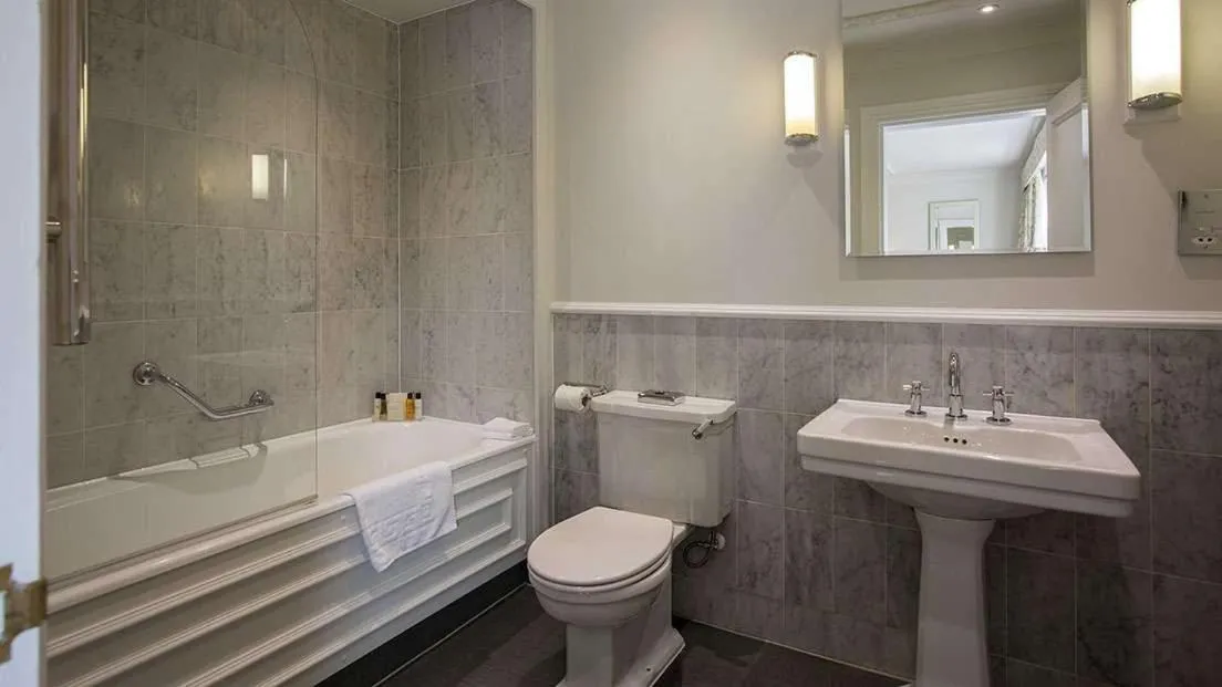 Rookery Hall Hotel & Spa