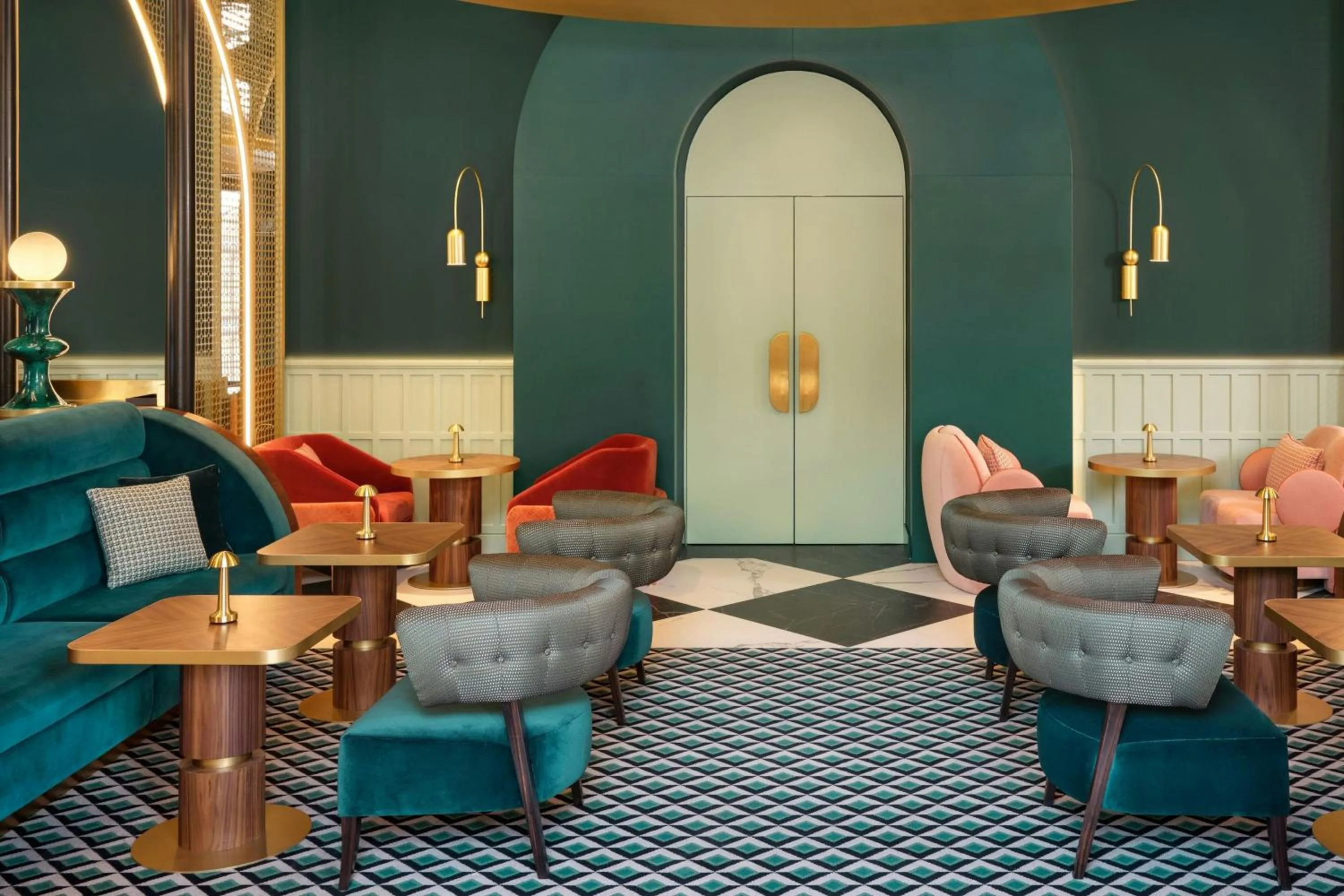 Lounge or bar in W Budapest