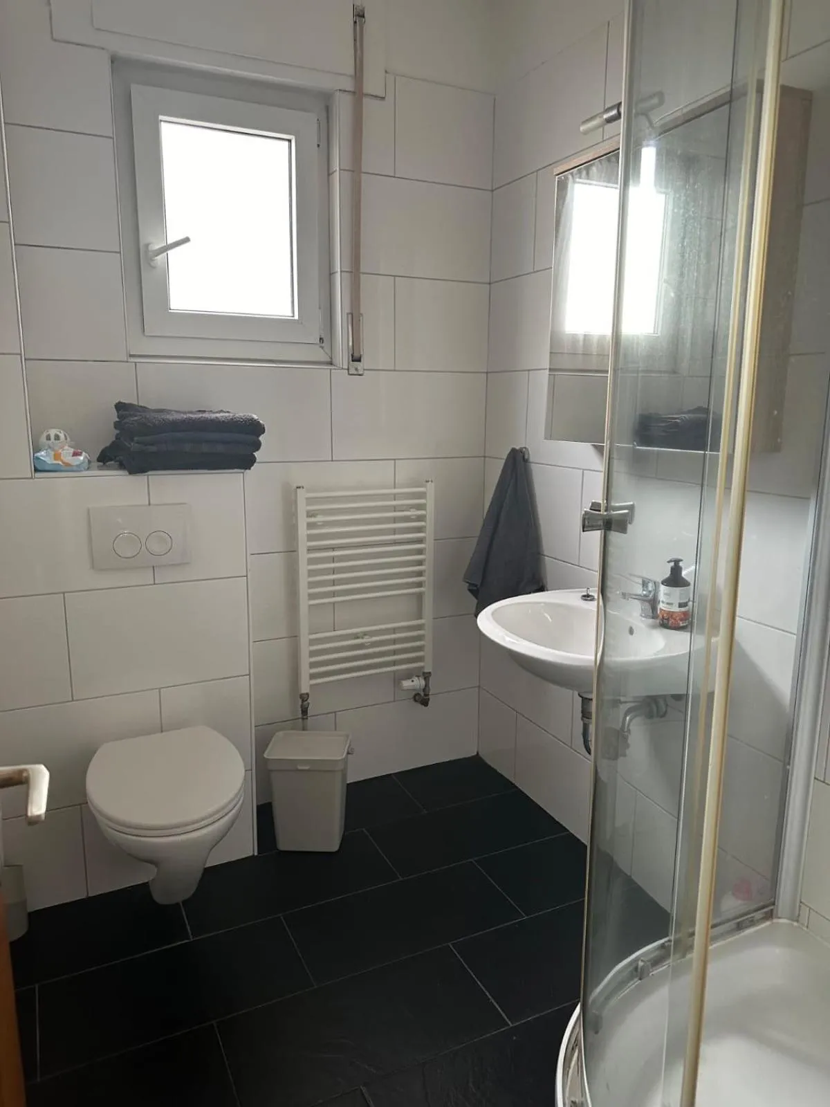 Frankfurt Airport & Fair Apartment