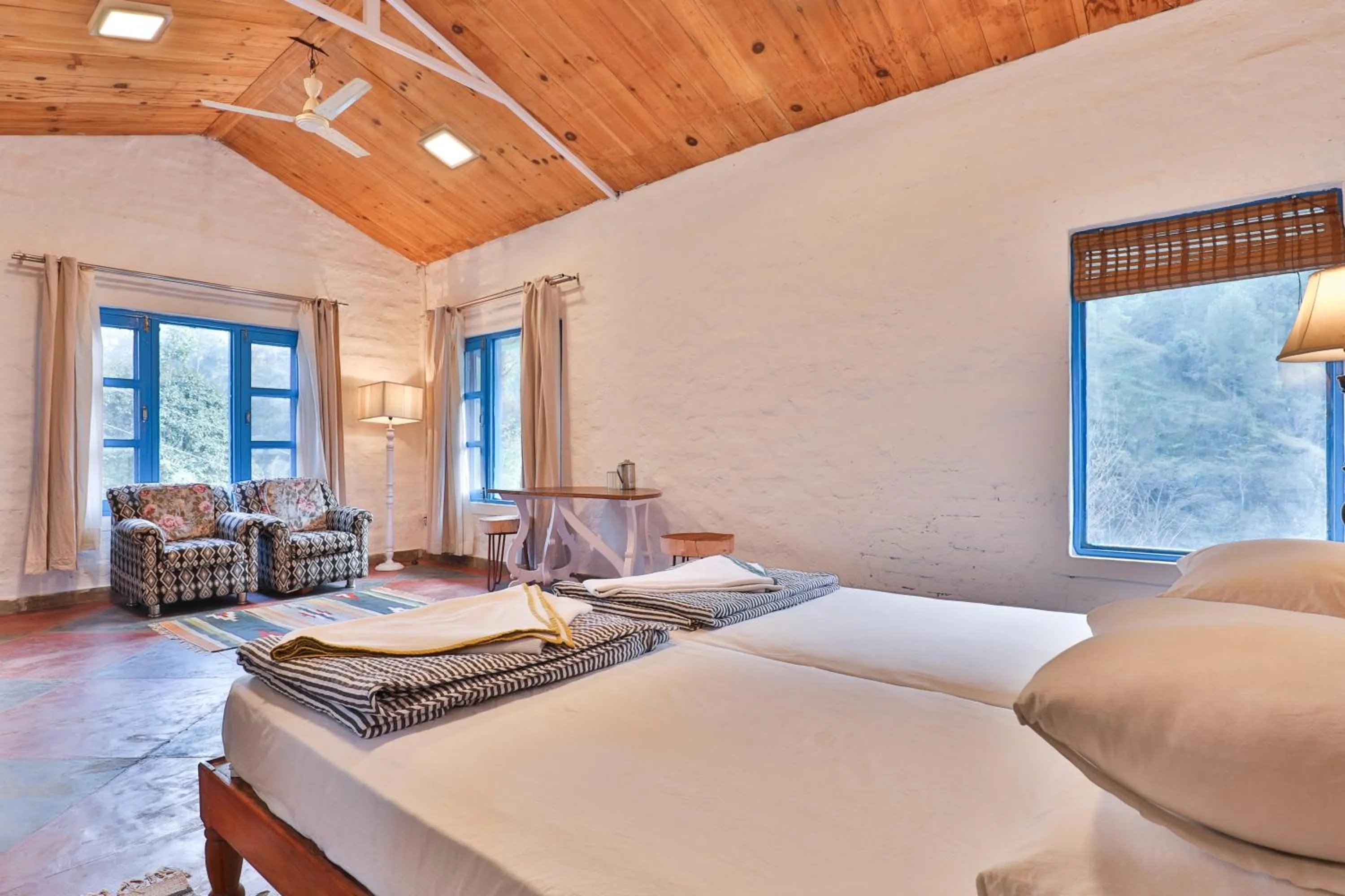 View (from property/room), Bed in MANJARI RESORT