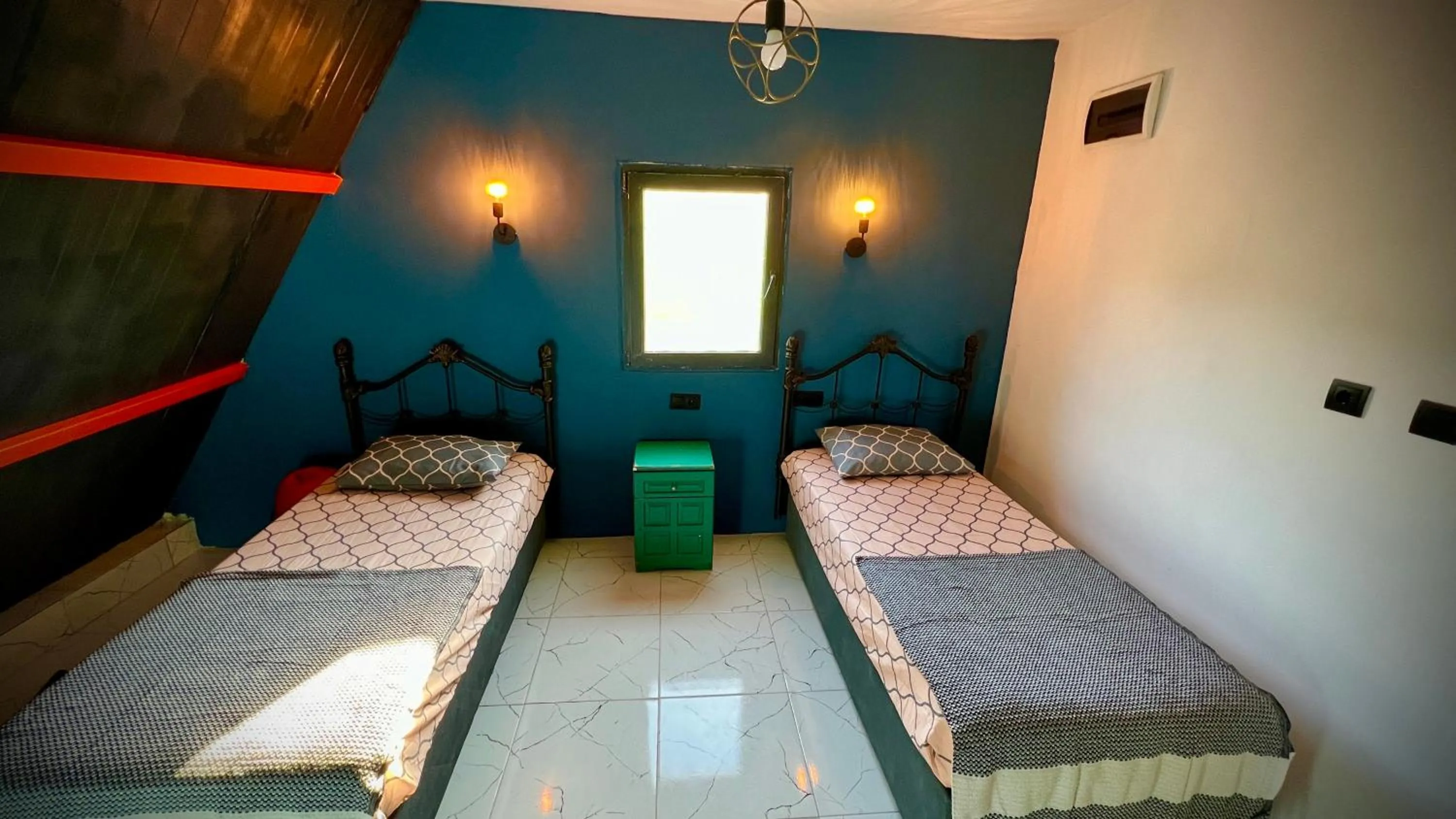 Photo of the whole room in villa hidden paradise garden