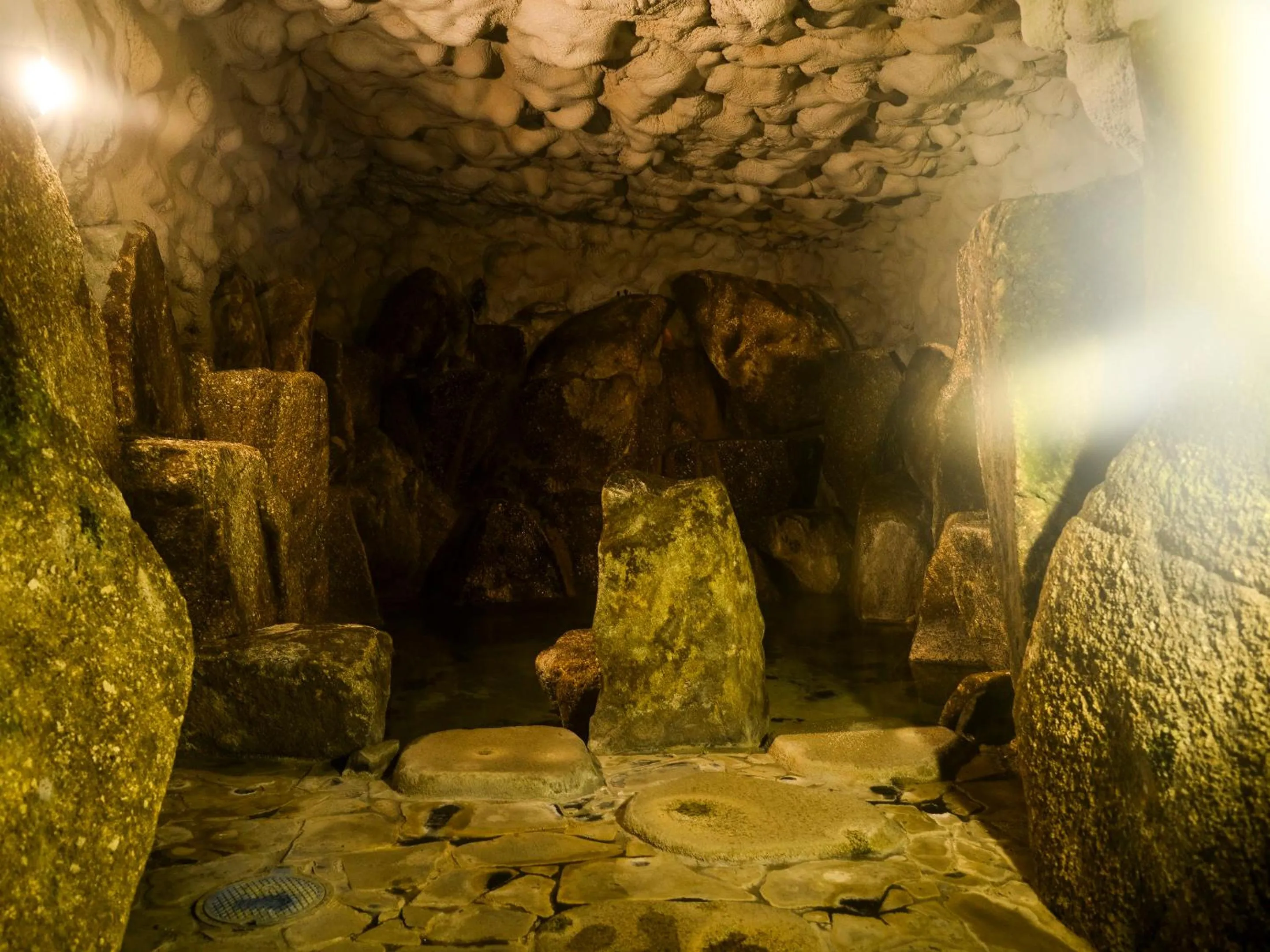 Hot Spring Bath in Fudouonsen Sawaya