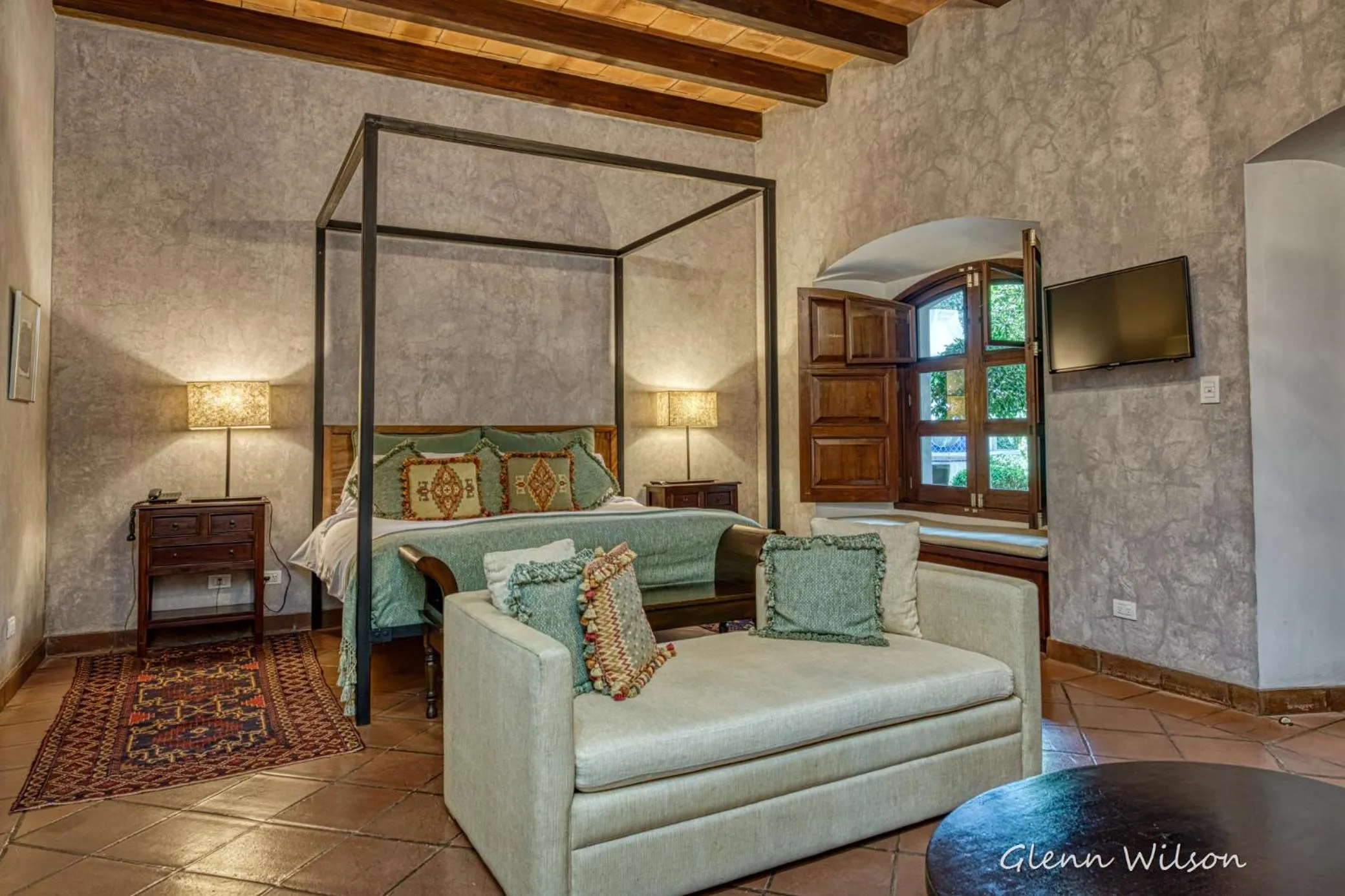 Bedroom in San Rafael Hotel