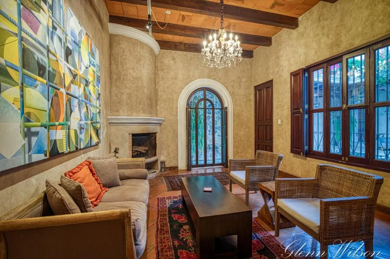 Bedroom in San Rafael Hotel