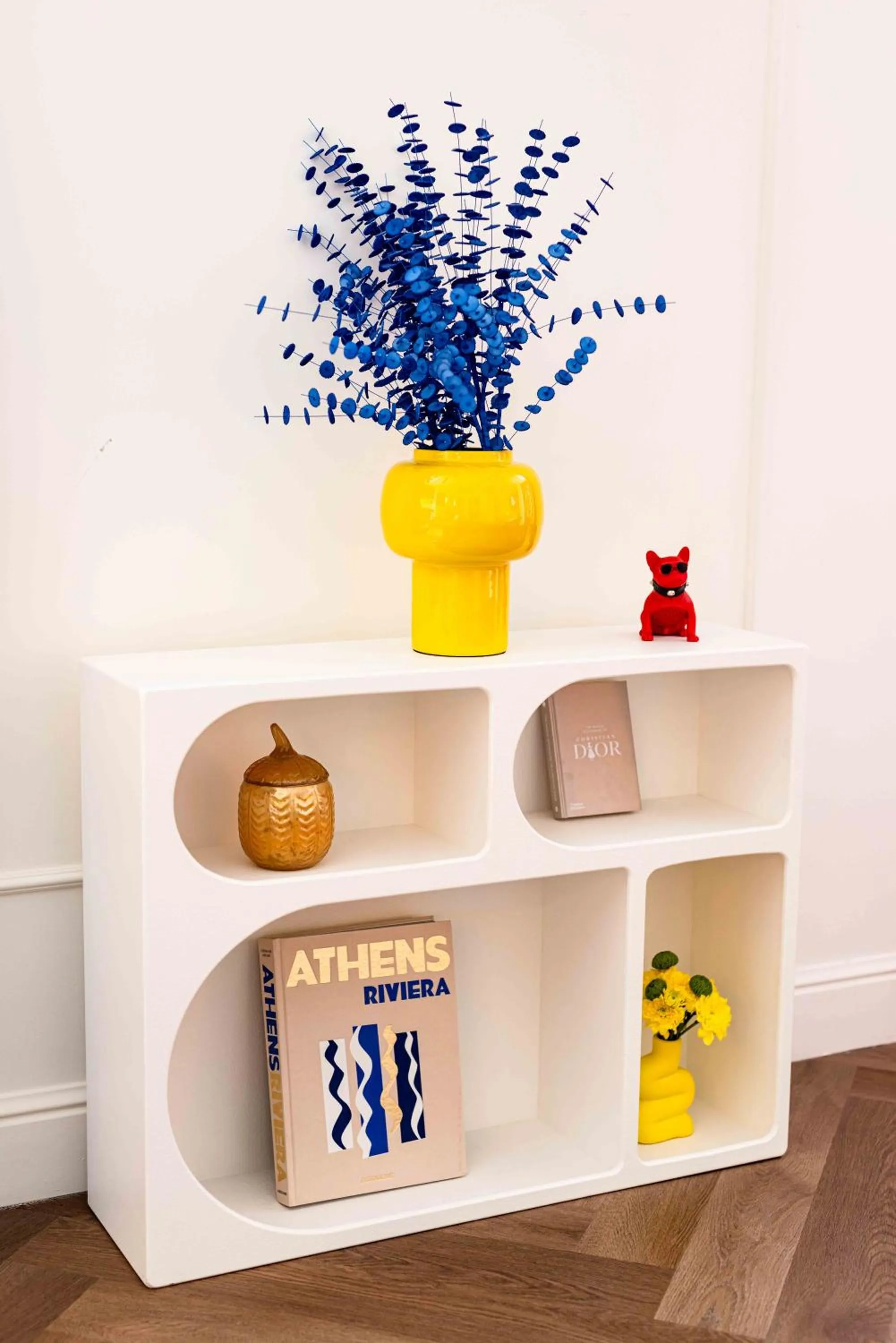 Living room in Upon Angels - Adults Only