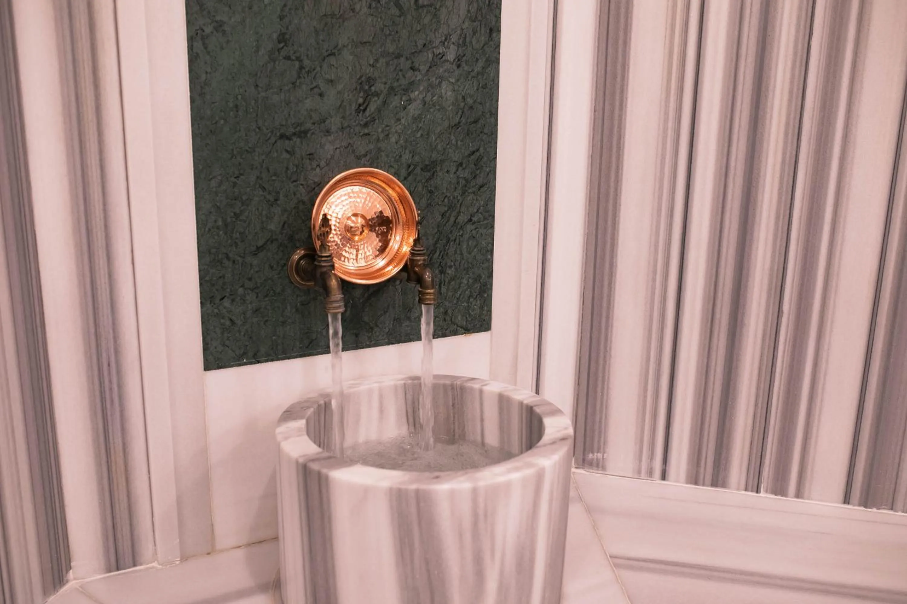 Spa and wellness centre/facilities in The Green Oasis Otel Spa