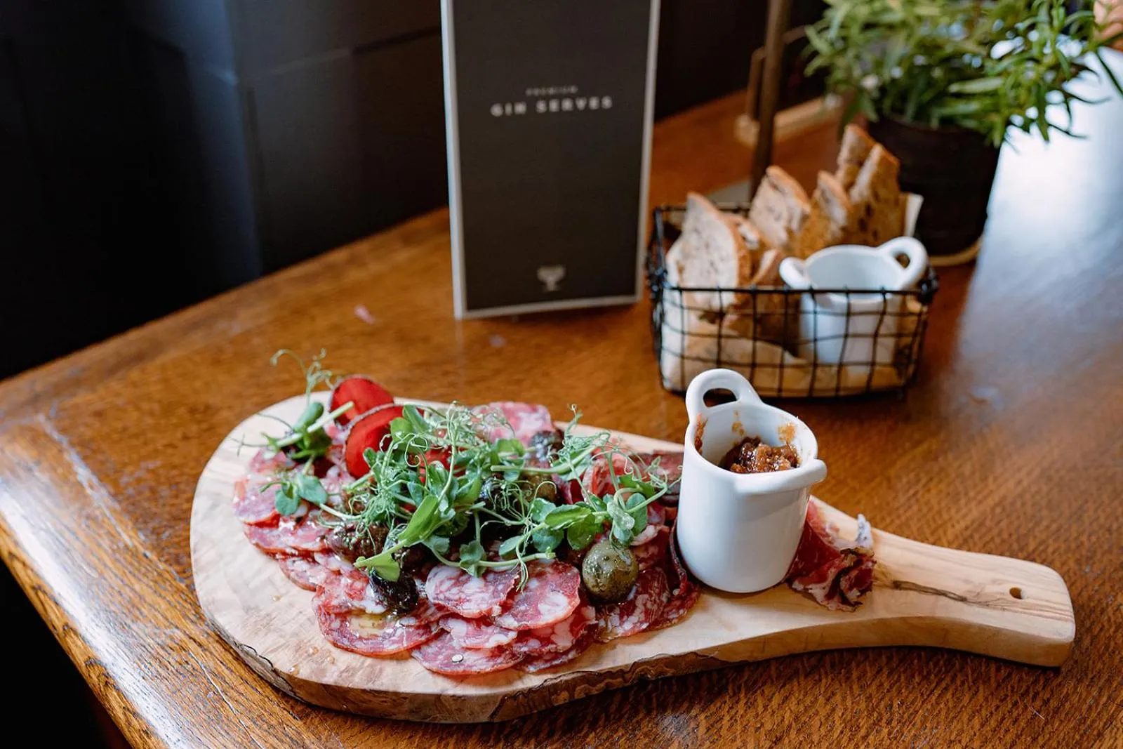 Restaurant/places to eat in The Print House Inn