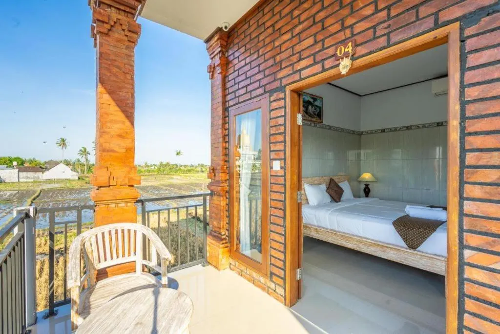 Bed in Pondok Lulik Seseh Beach