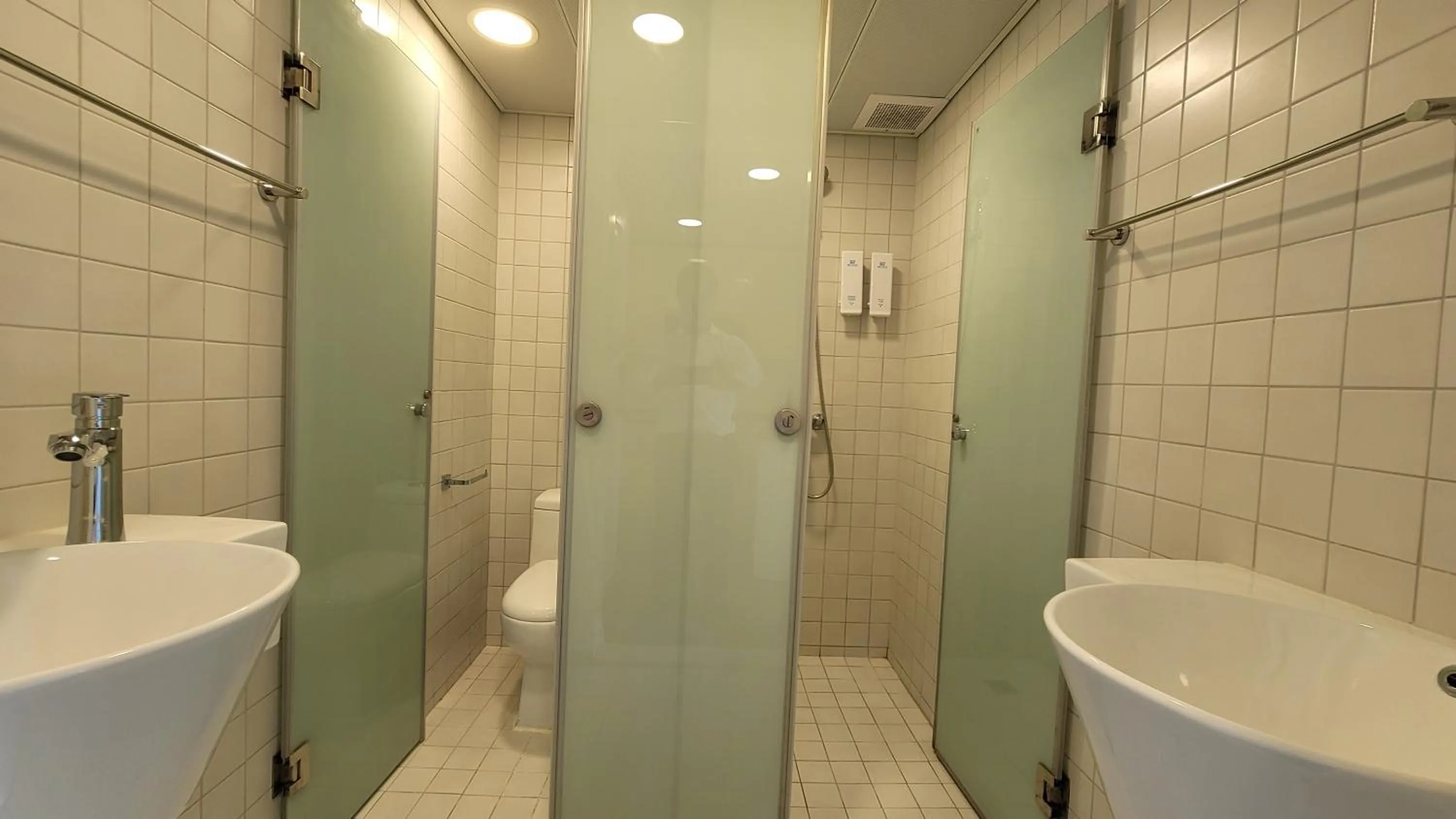 Bathroom in Grand Bay View Hotel