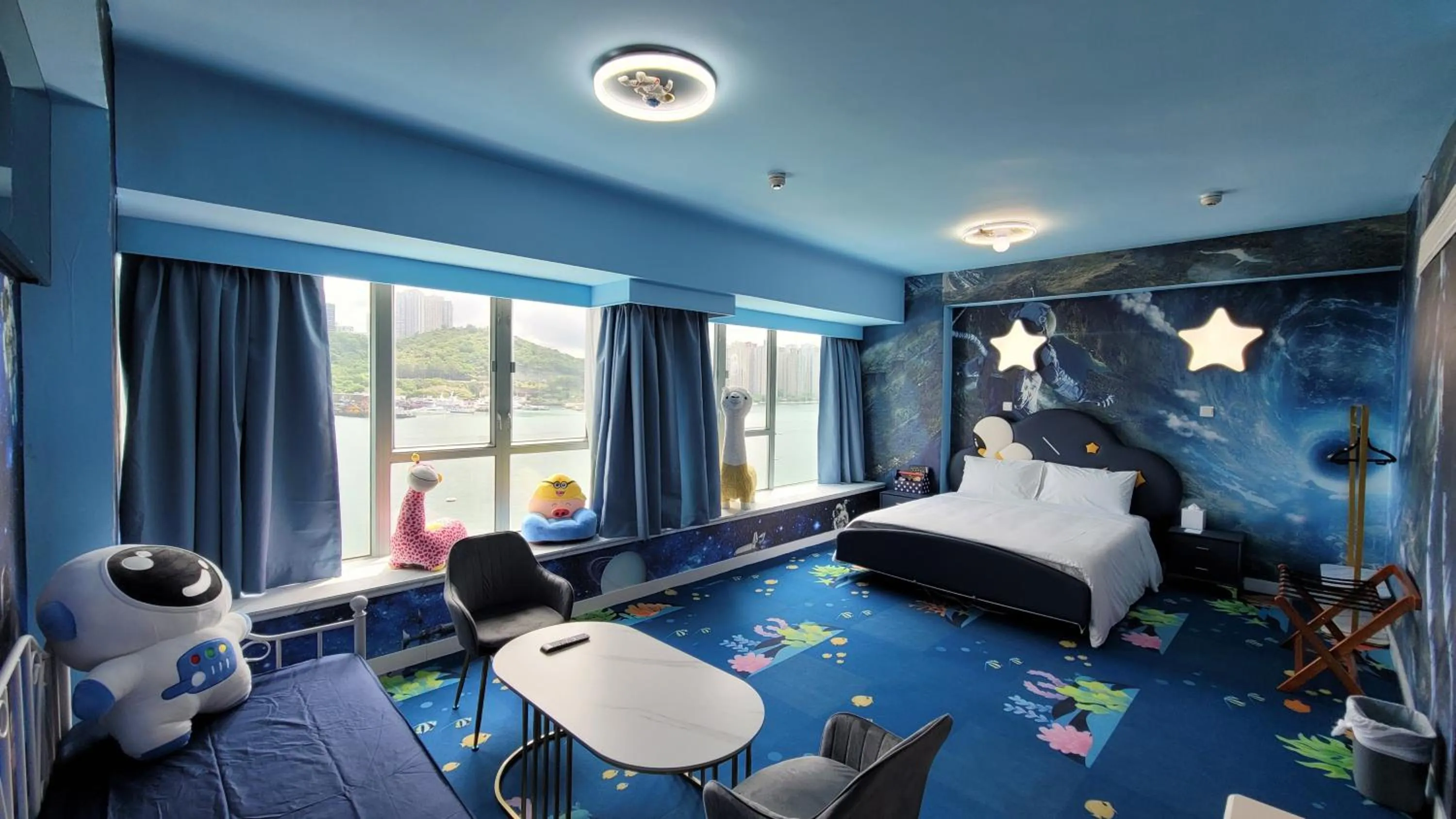 Bed in Grand Bay View Hotel