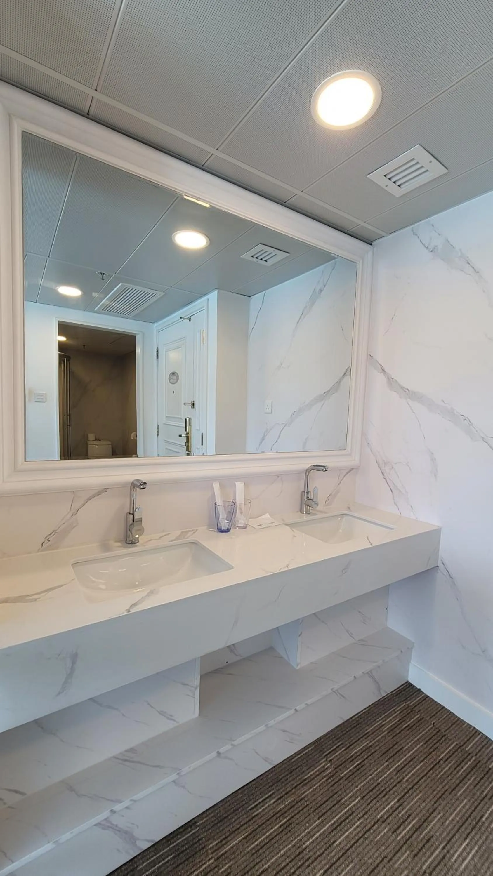 Toilet in Grand Bay View Hotel