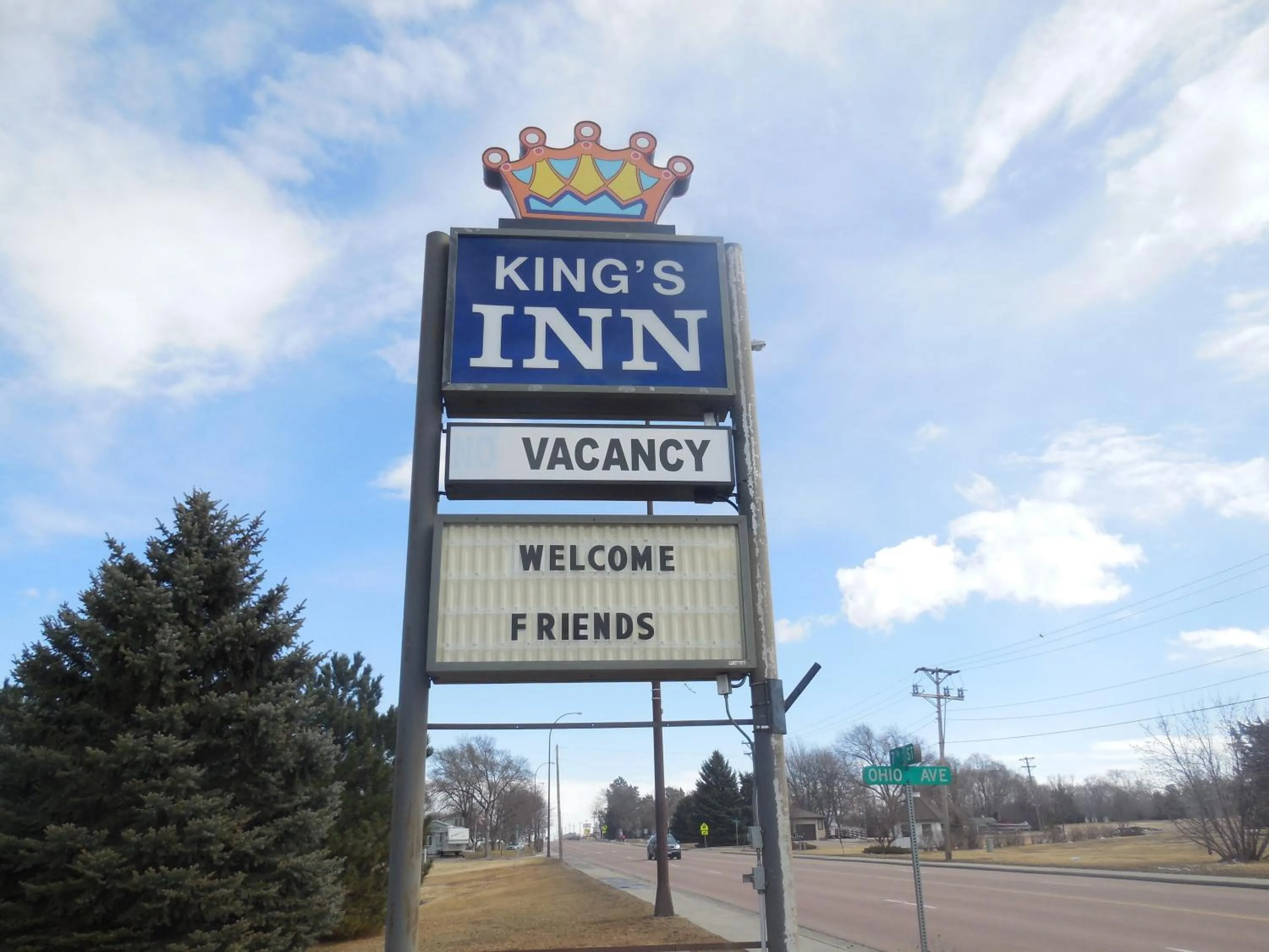 Property logo or sign in King's Inn of Platte