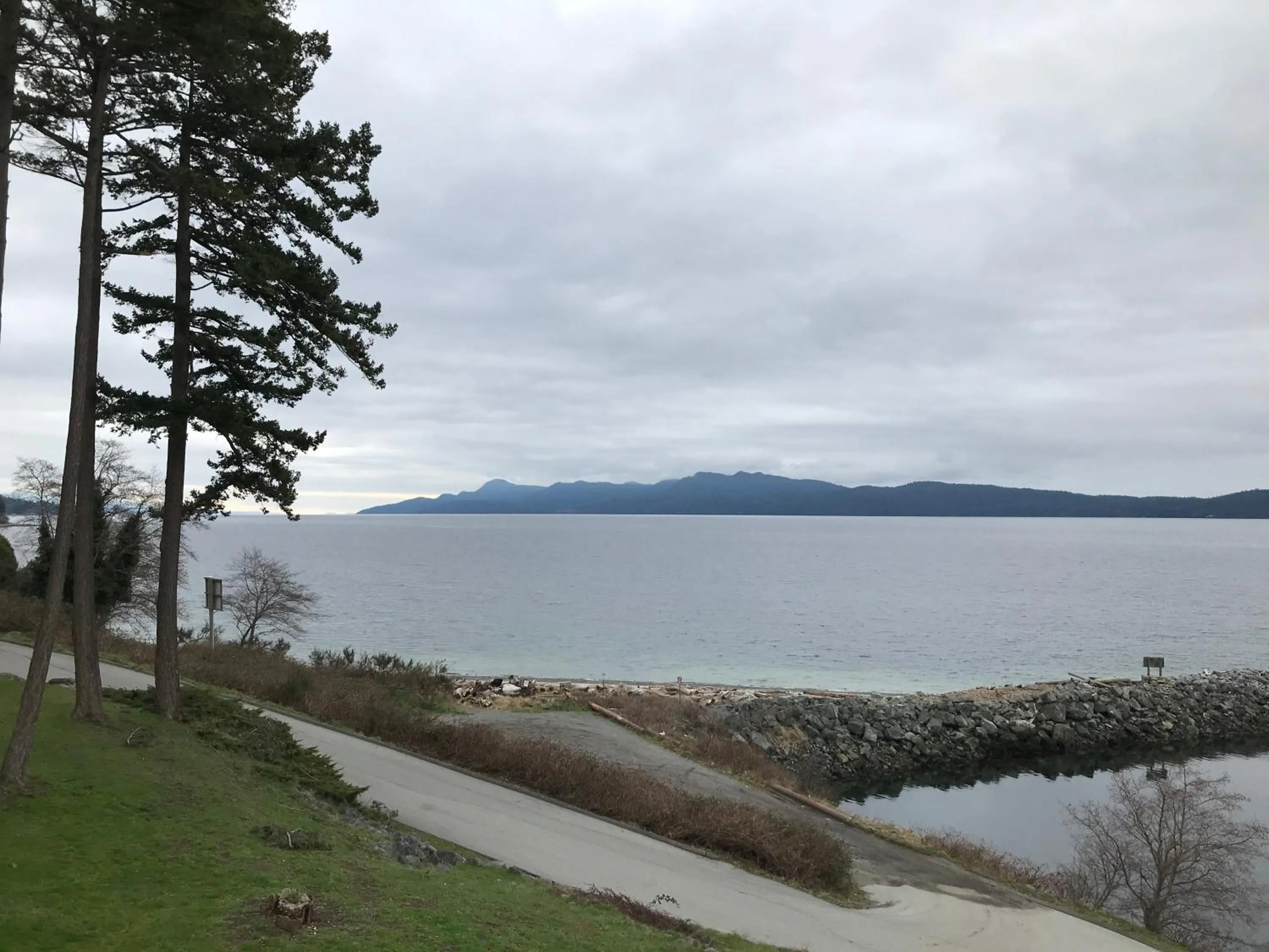 Natural landscape in Beach Gardens Resort and Marina