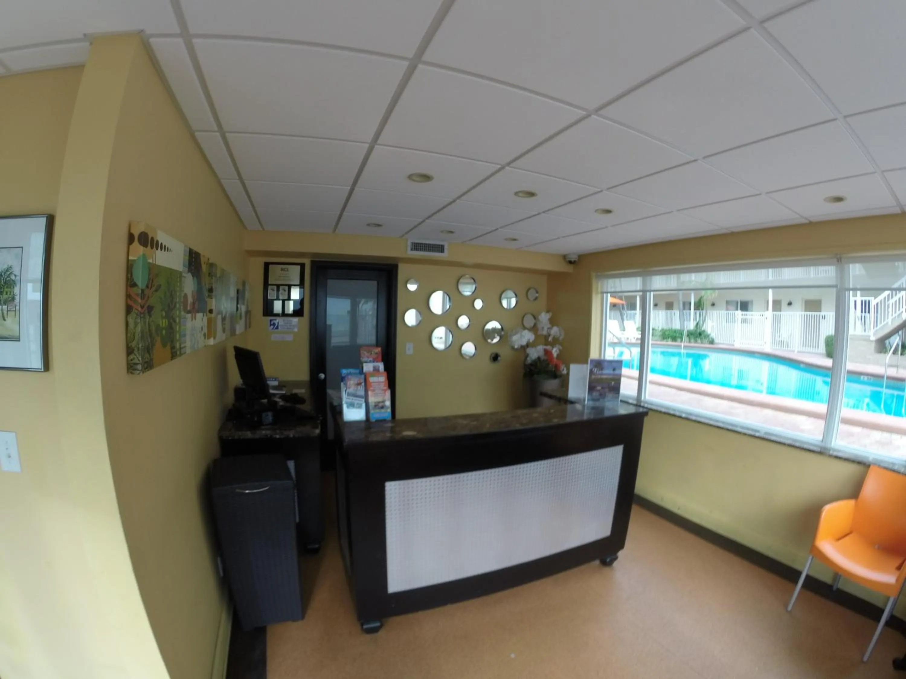 Lobby or reception in Silver Seas Beach Resort