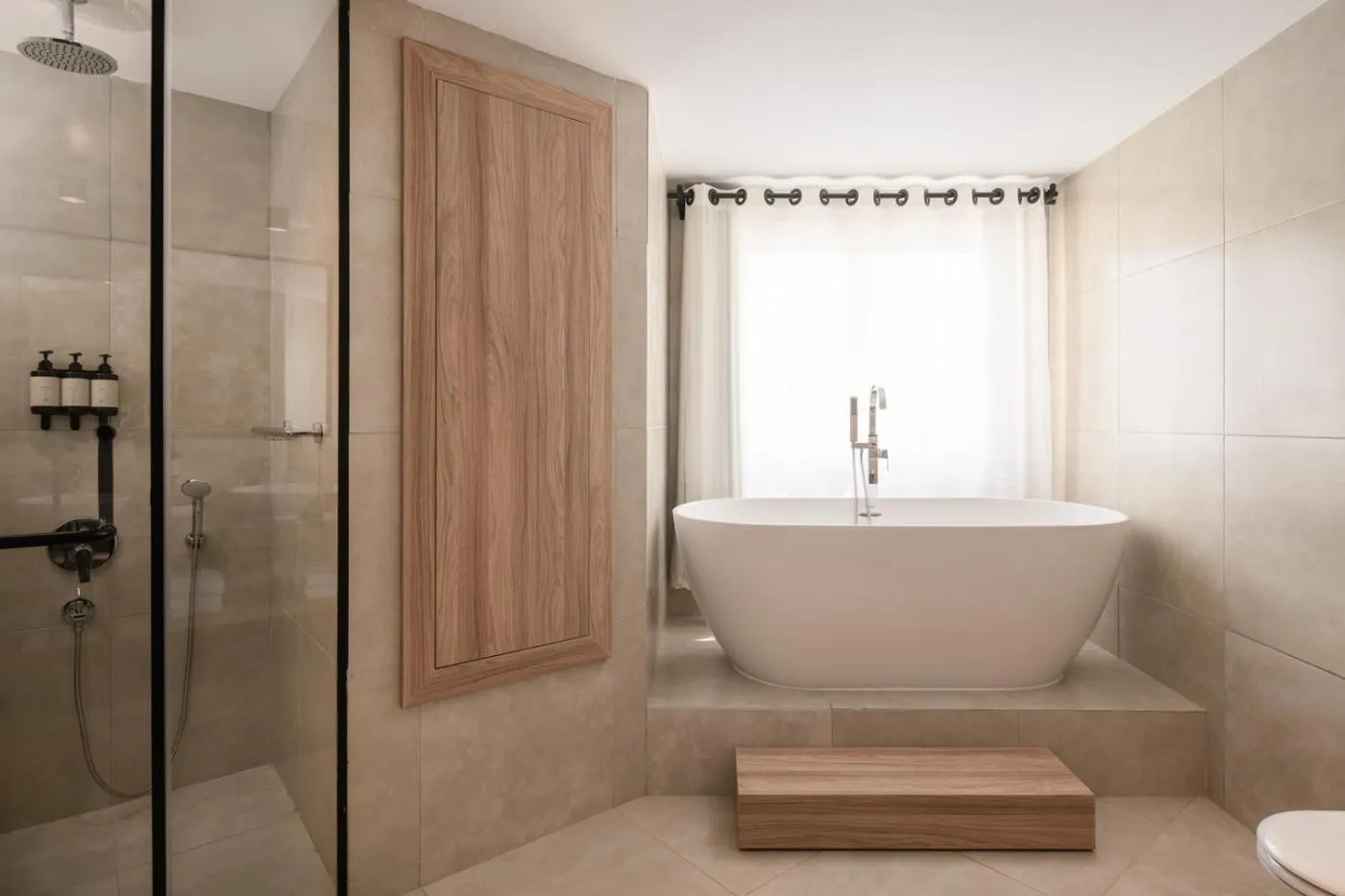 Shower in Serry Beach Resort