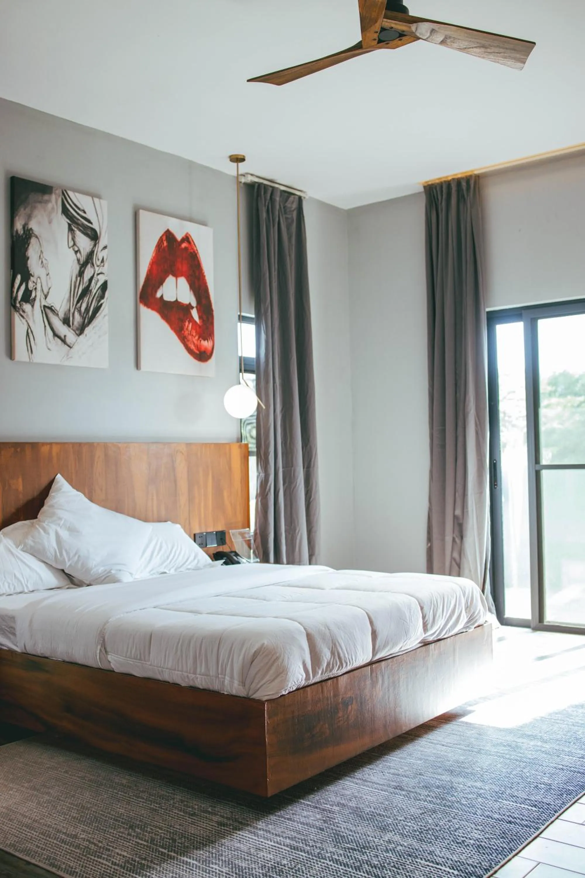 Bed in Burundi Palace Boutique Hotel