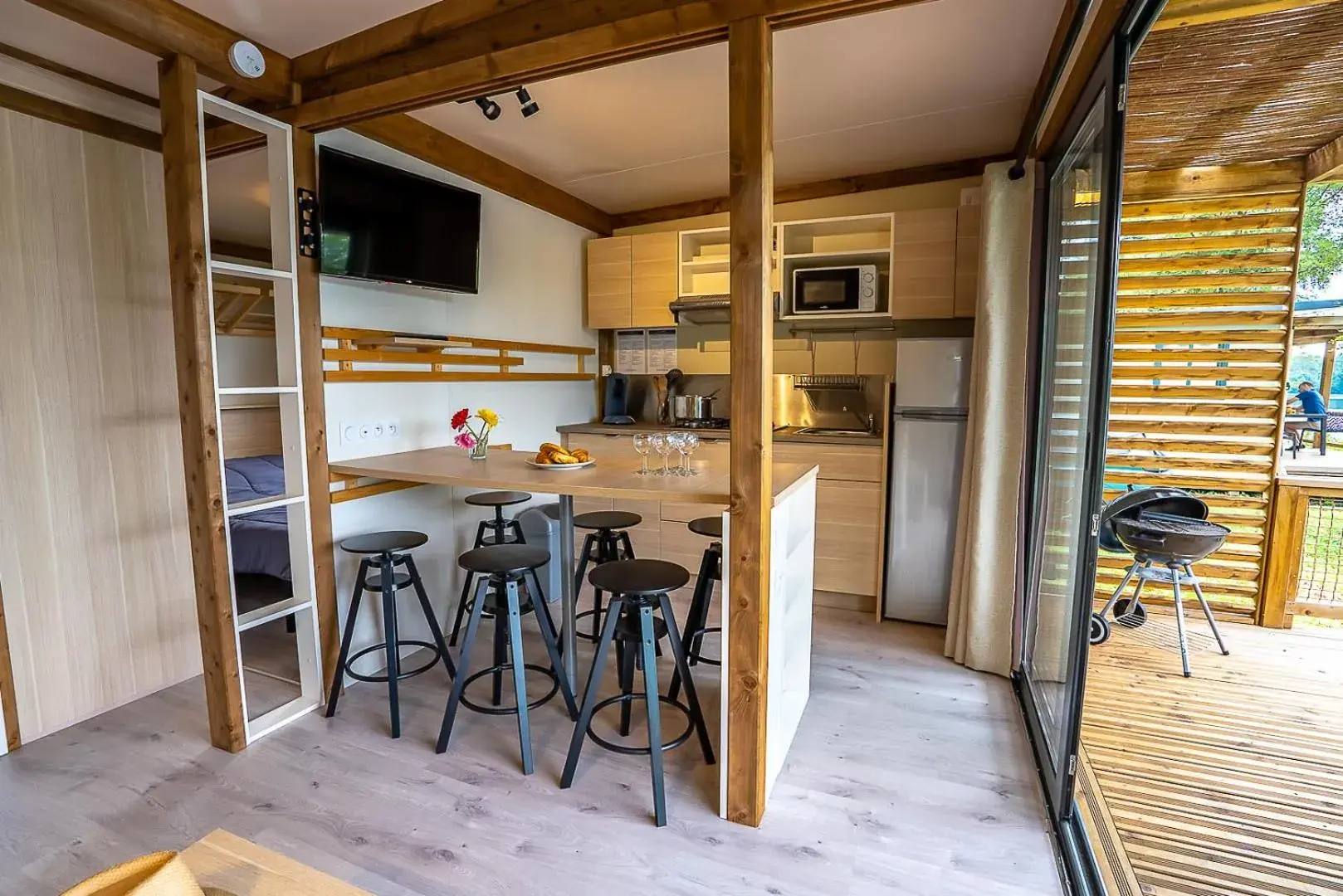 Three-Bedroom Chalet in Camping Les Ballastières - Vosges du Sud Three-Bedroom Chalet in Camping Les Ballastières - Vosges du Sud