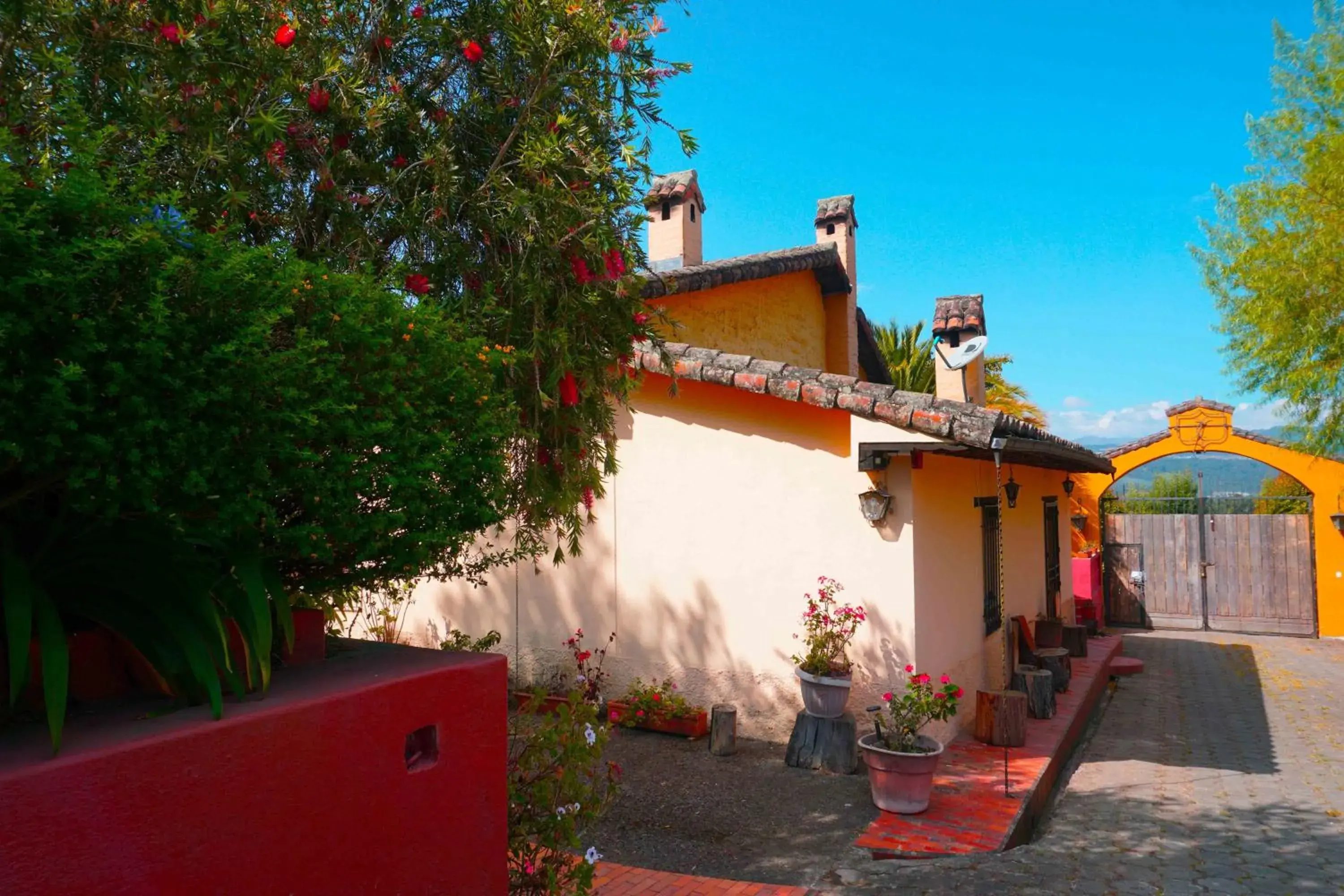 Double Room with Garden View in Hacienda Hostería San Luis Double Room with Garden View in Hacienda Hostería San Luis