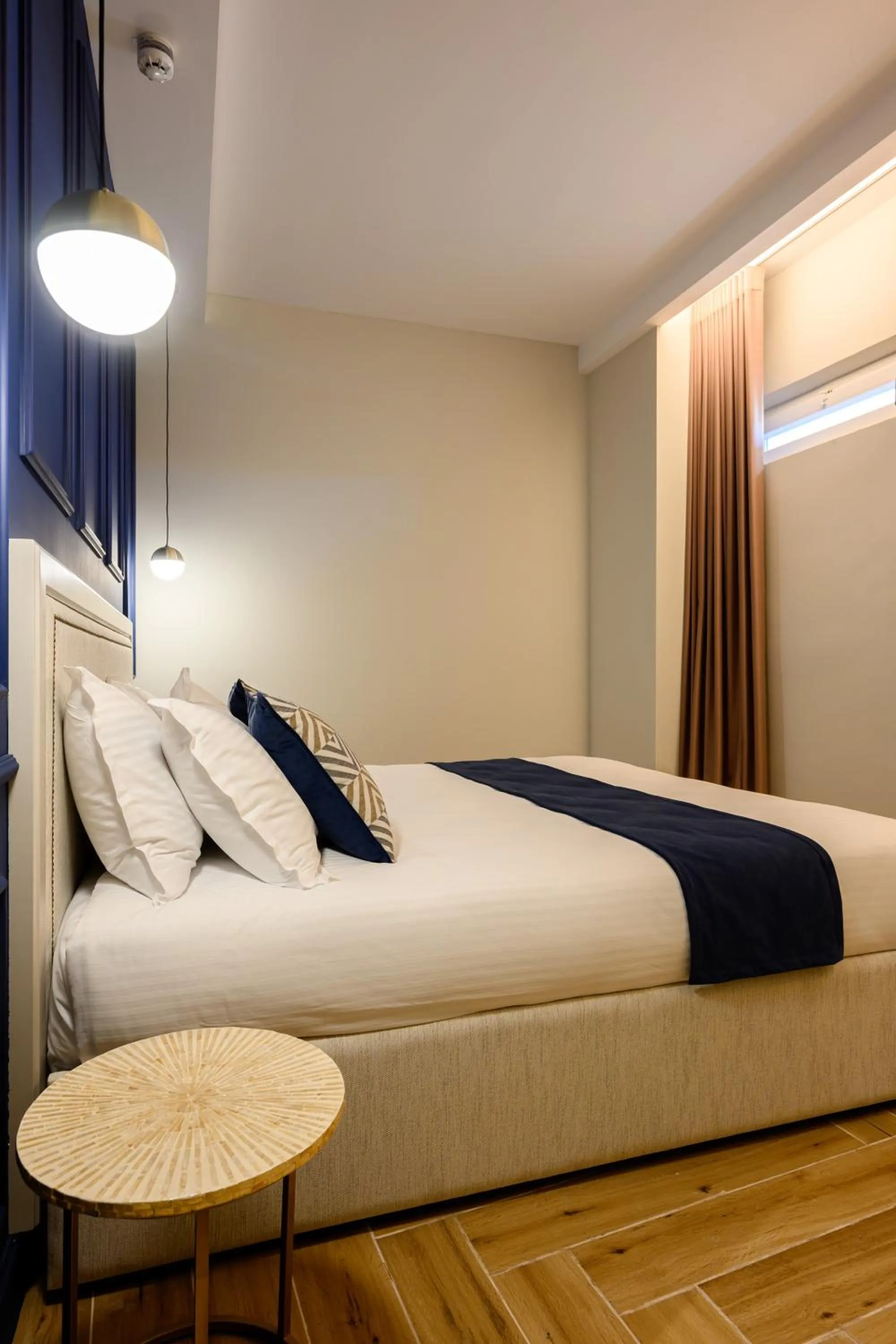 Bed in XVI Suites - Adults Only