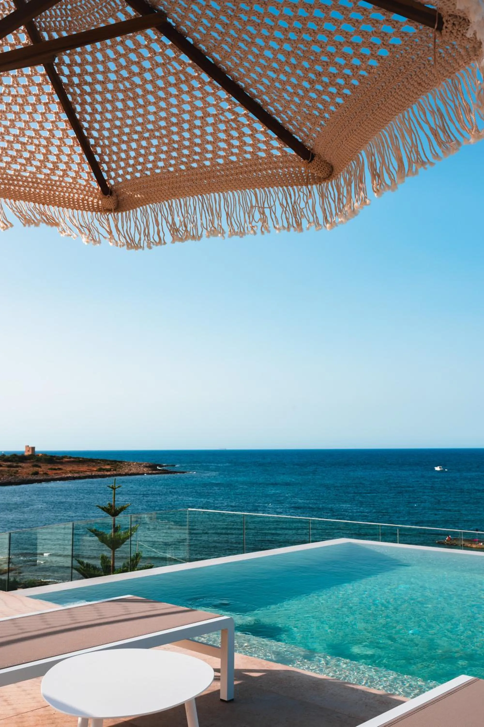 Restaurant/places to eat in XVI Suites - Adults Only