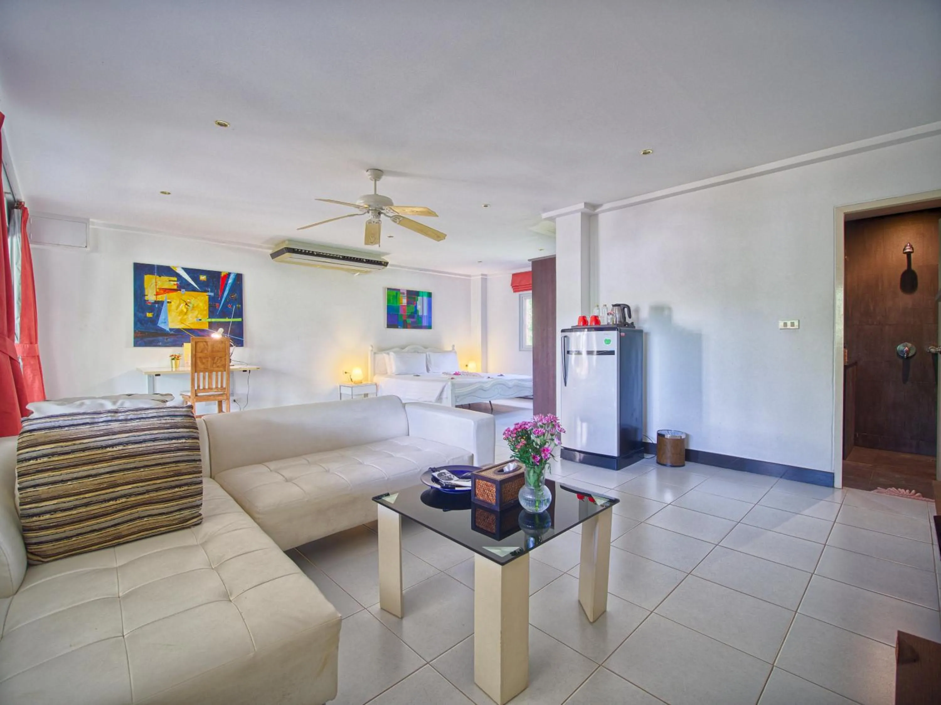 Bed in Serenity Lakeside Resort